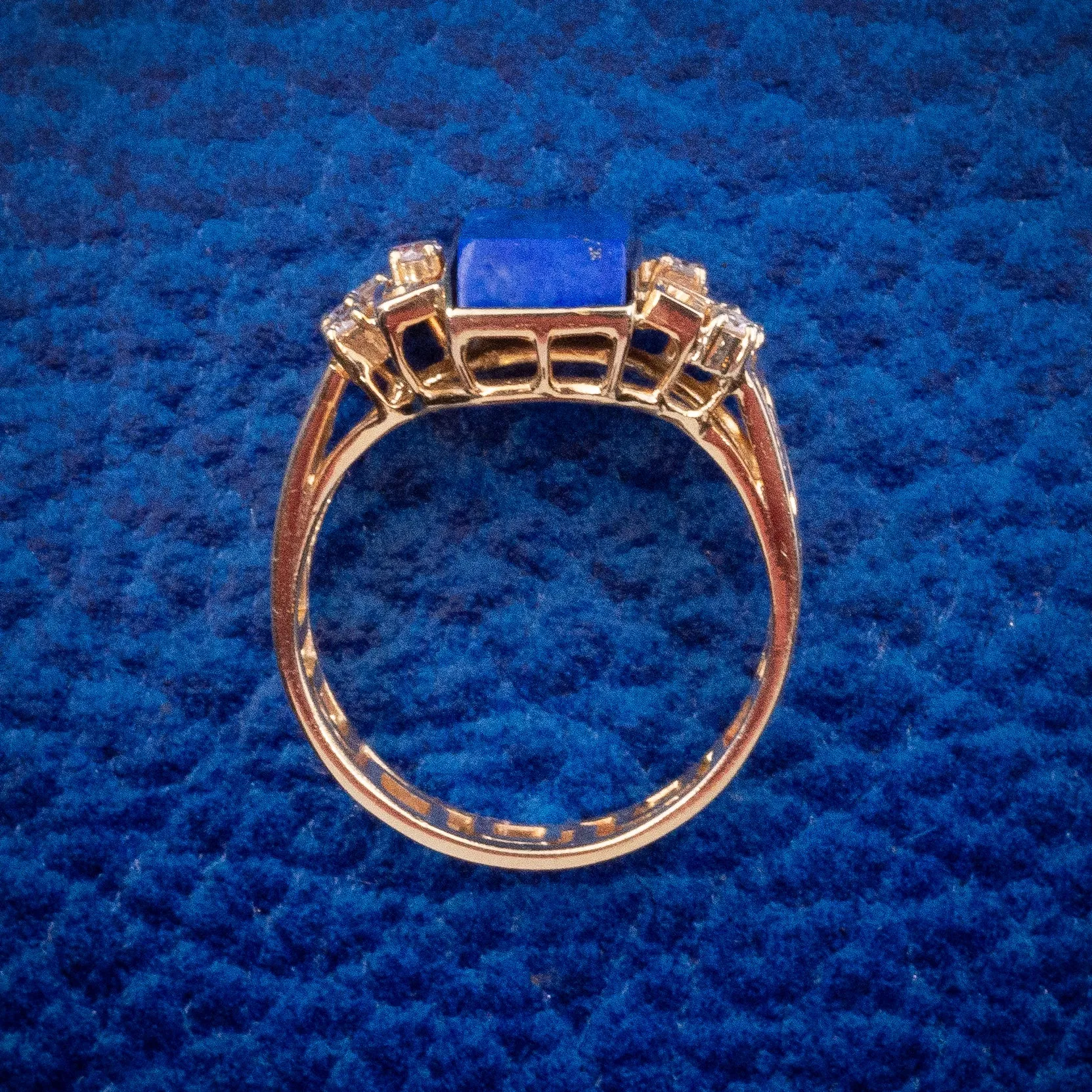 14 Karat Lapis Lazuli & Diamond Ring
