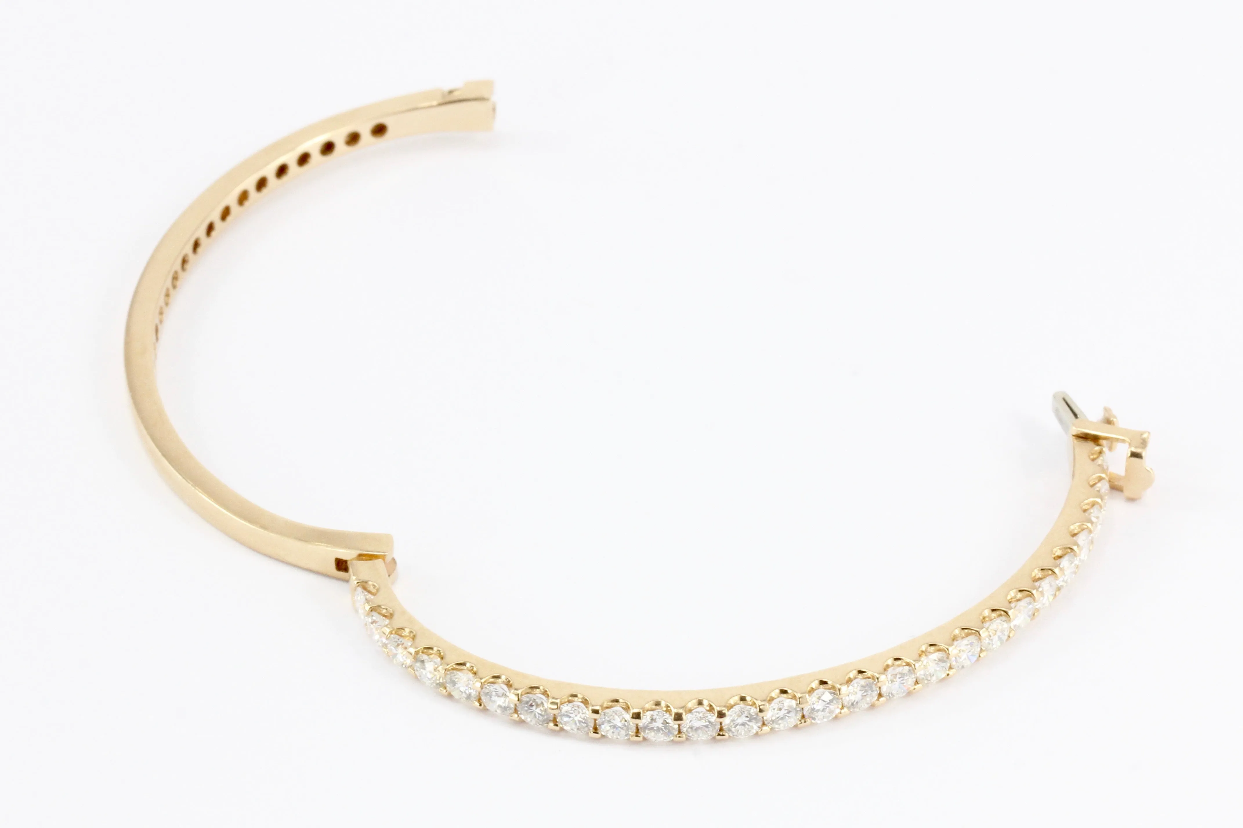 14K Rose Gold 3.12 CT Diamond Bangle Bracelet