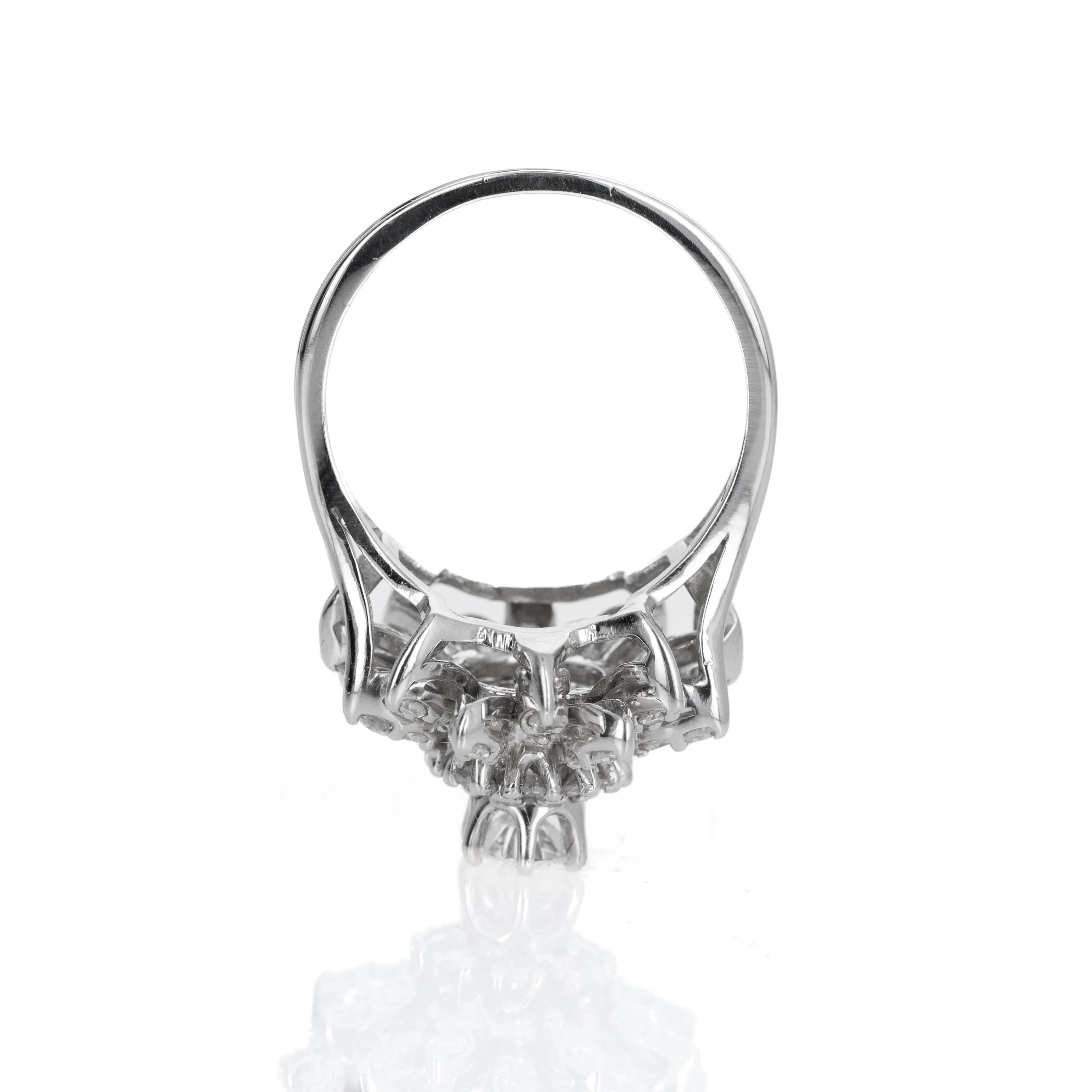 14K White Gold 1 Carat Round Diamond Starburst Cocktail Ring