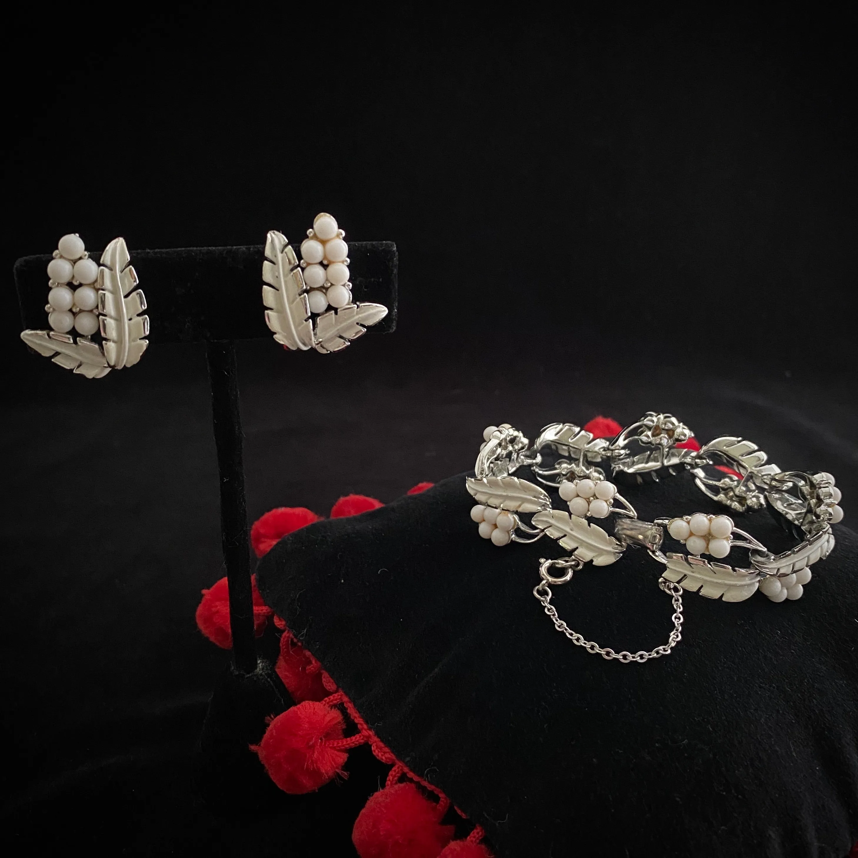 1957 Coro Feather Fern Bracelet & Earring Set