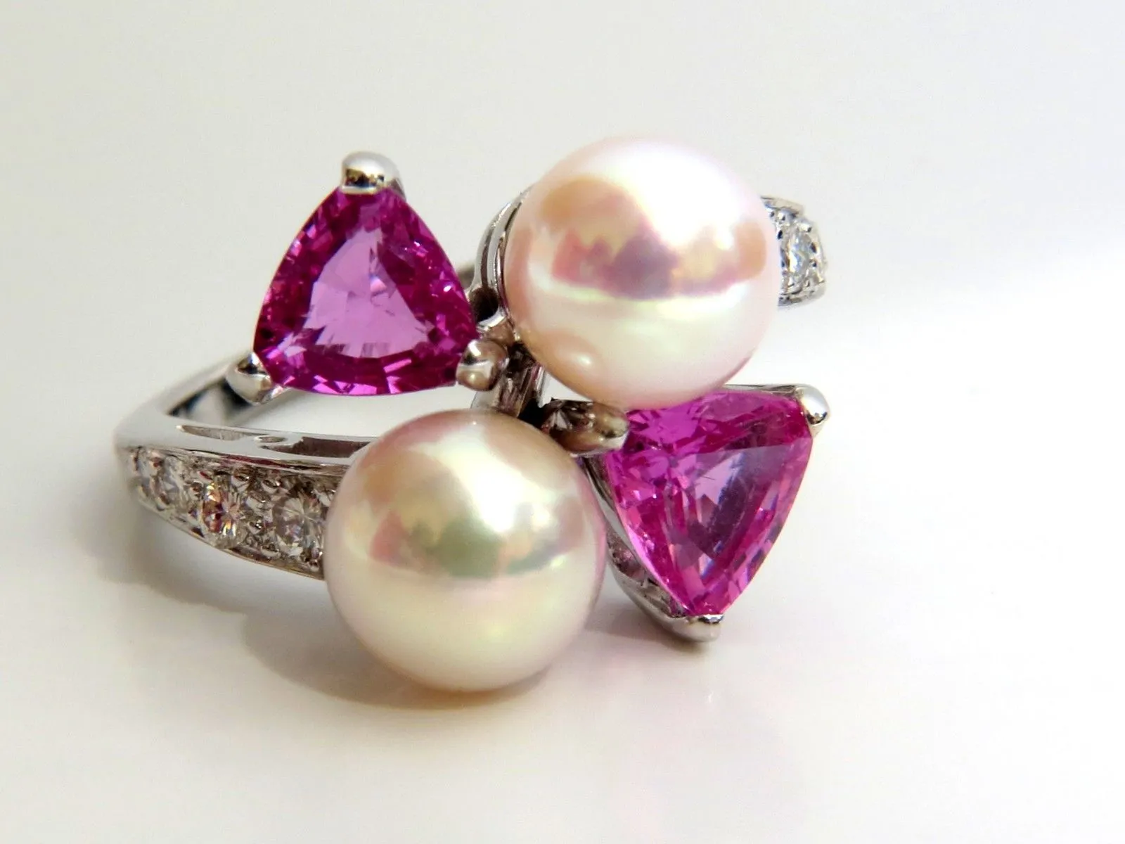 7.8mm Natural South Seas Pink sapphire Diamods rings