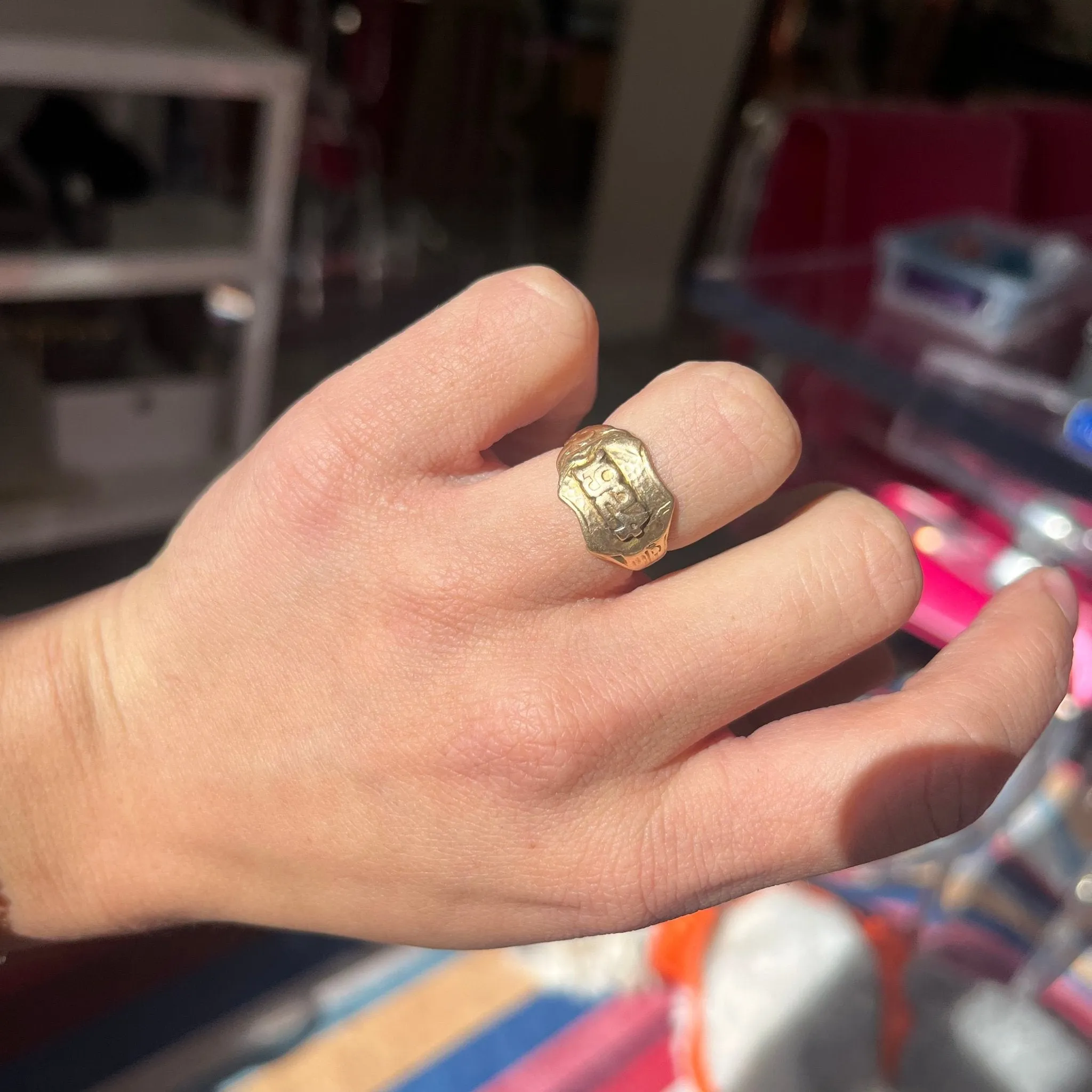 Antique 1924 Engraved Signet Ring