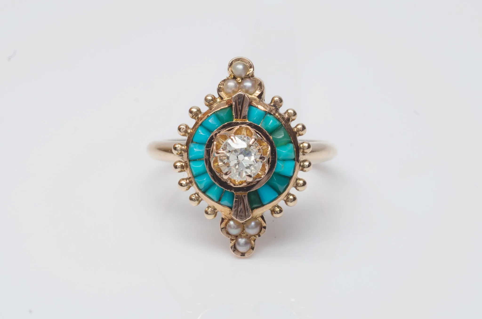 ANTIQUE TURQUOISE AND DIAMOND COCKTAIL RING