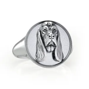 Basset Hound Classic Round with Milgrain Signet Ring
