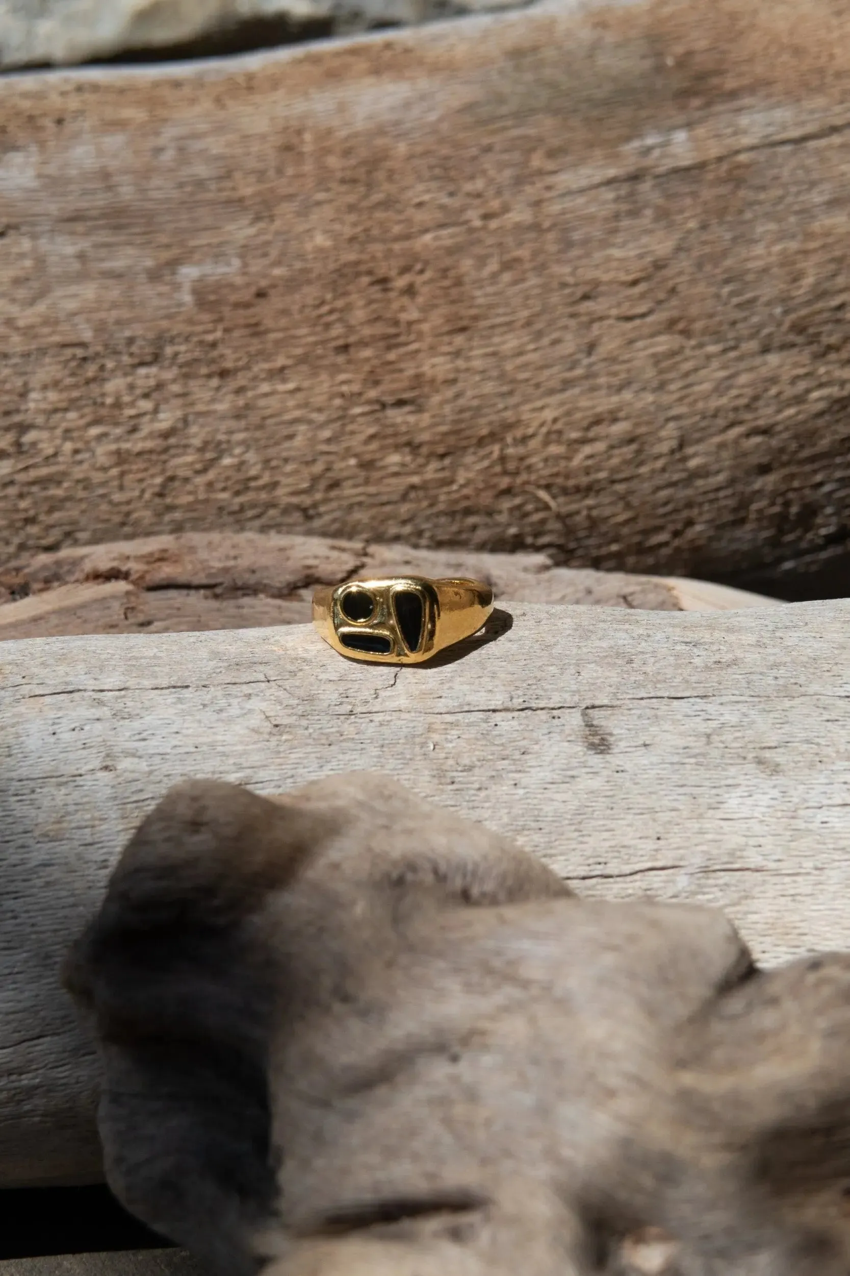 Black Forms Stamp RING