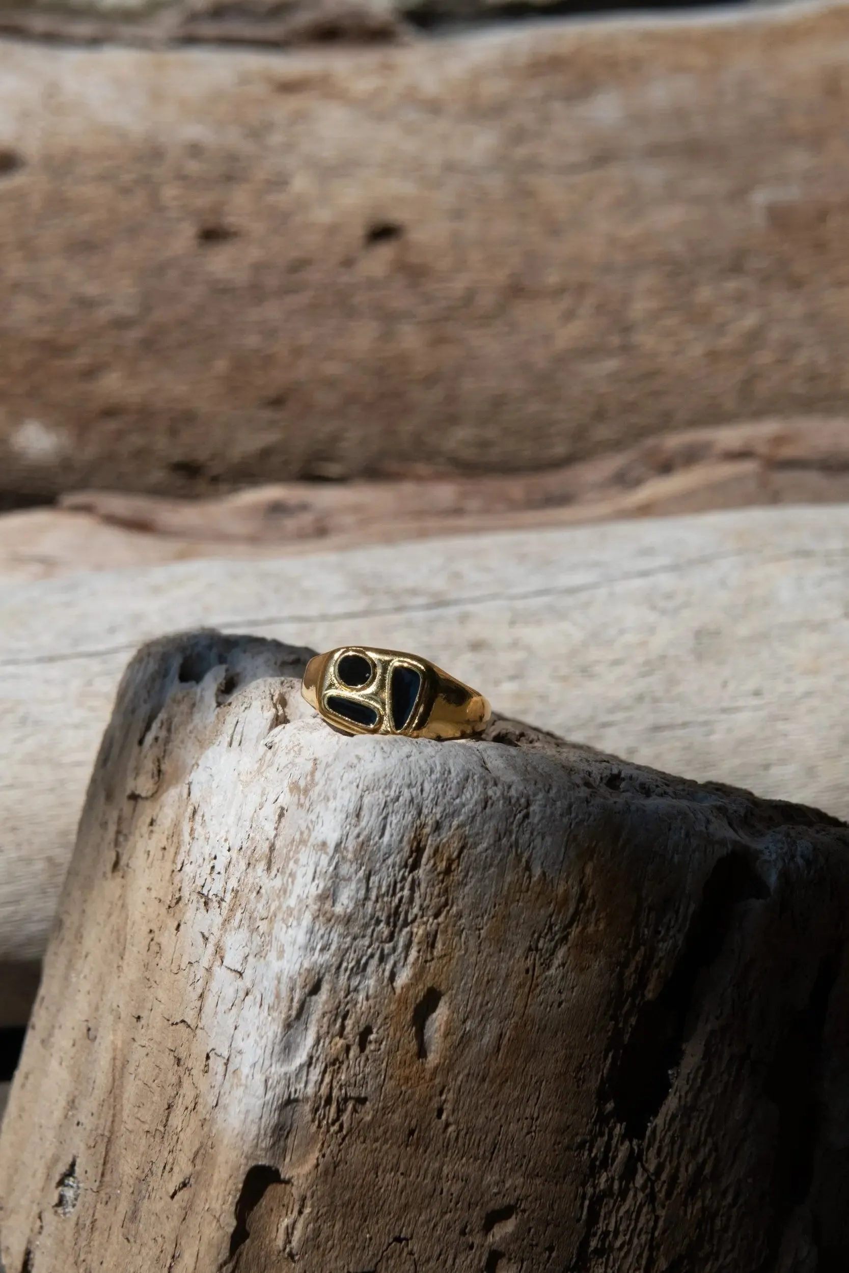Black Forms Stamp RING
