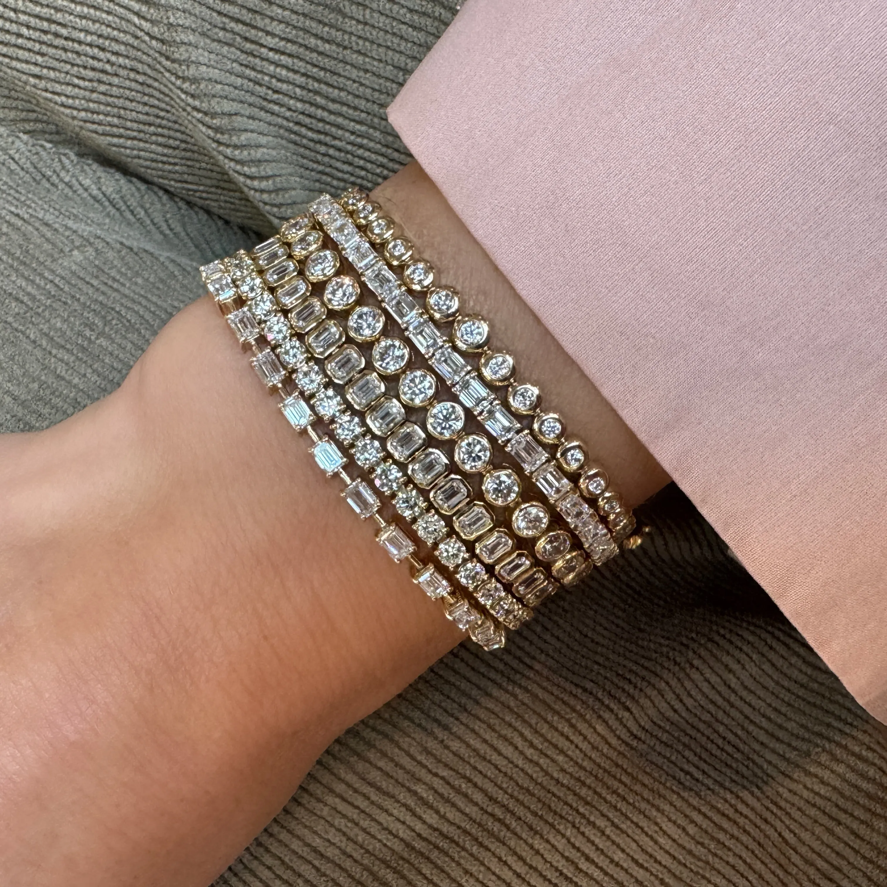 Boss Bezel Set Diamond Rounds Tennis Bracelet