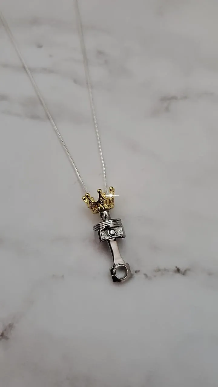 Car Queen Necklaces