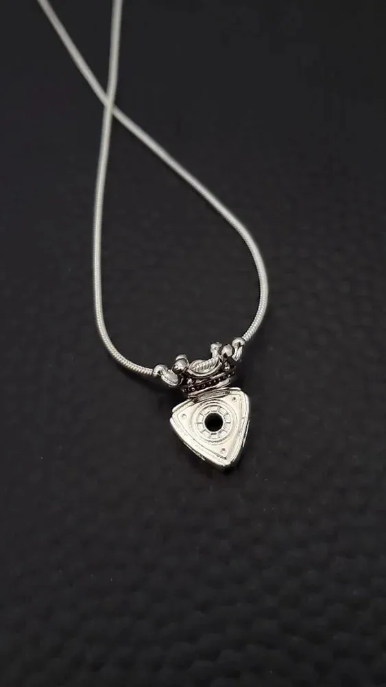 Car Queen Necklaces