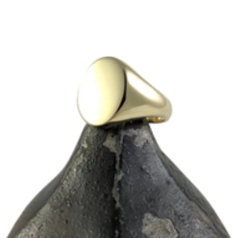 Classic Oval 13mm x 11mm - 18 Carat Yellow Gold Signet Ring