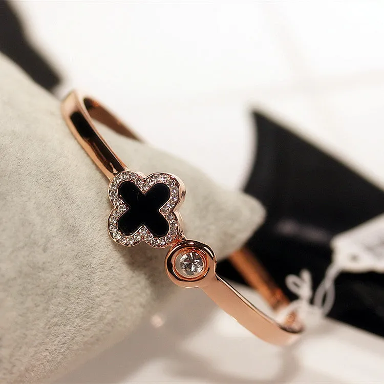 Clover Bracelet KF82580