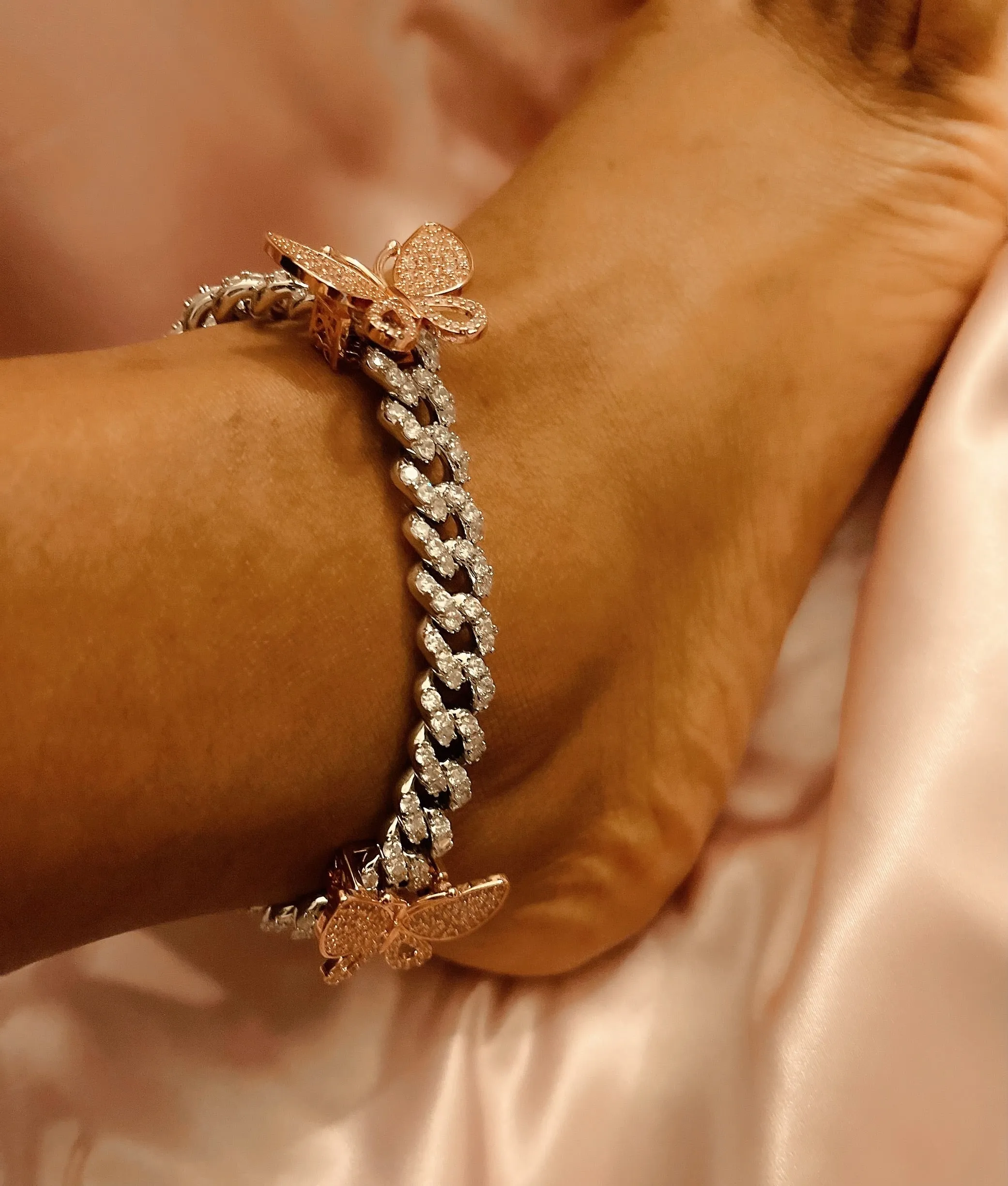 CUBAN LINK BUTTERFLY ANKLET