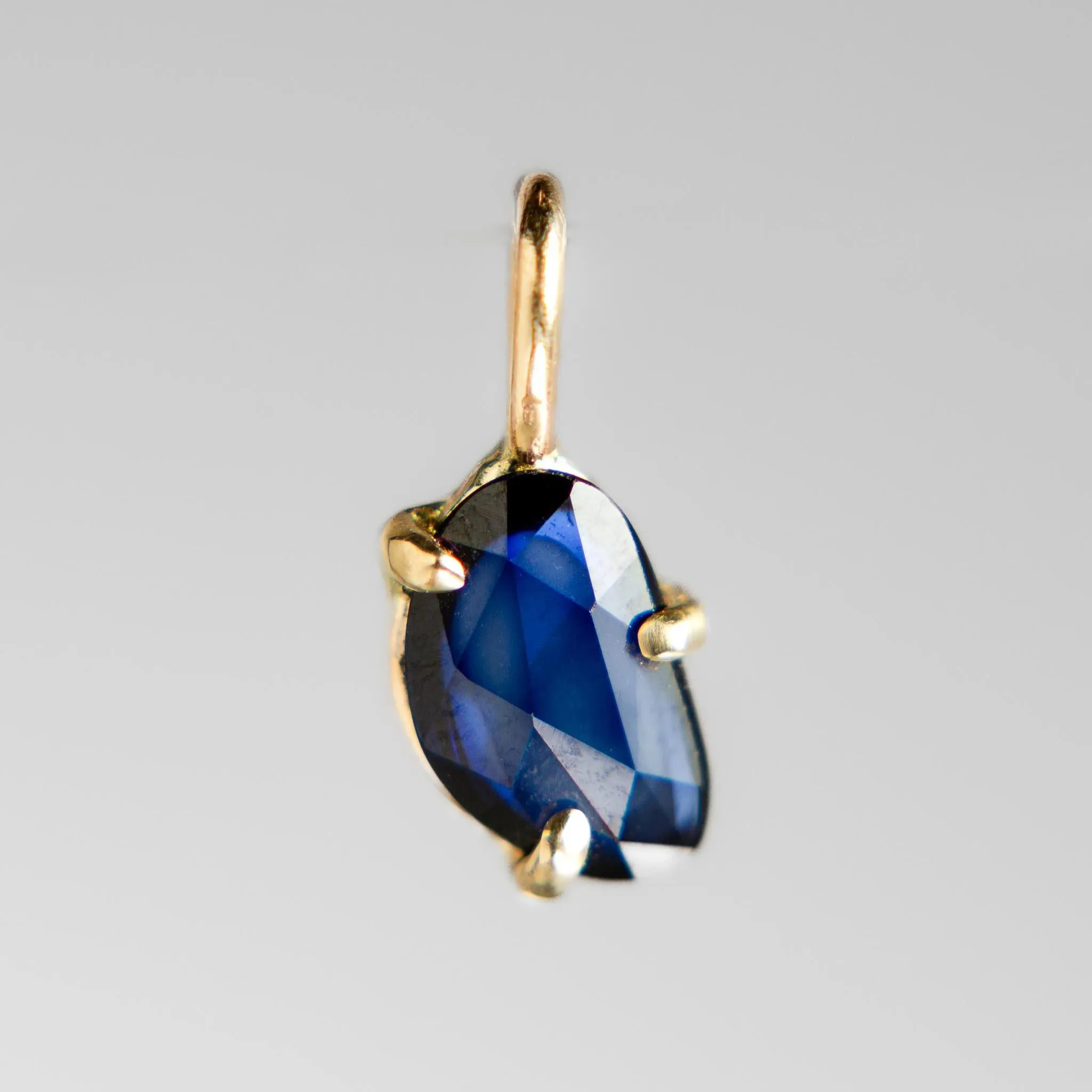 Daybreak Freeform Sapphire Charm No. 2 | Blue Sapphire | 14k Yellow Gold