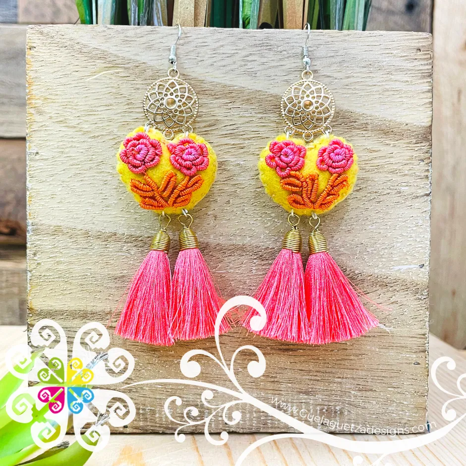 Dreamcatcher Hearth with Tassel Earrings