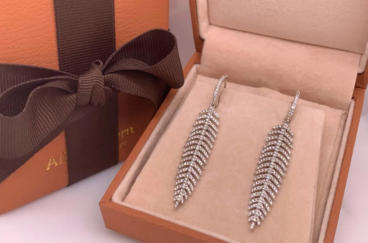 Earrings 18kt Gold Feather Drops & Diamonds
