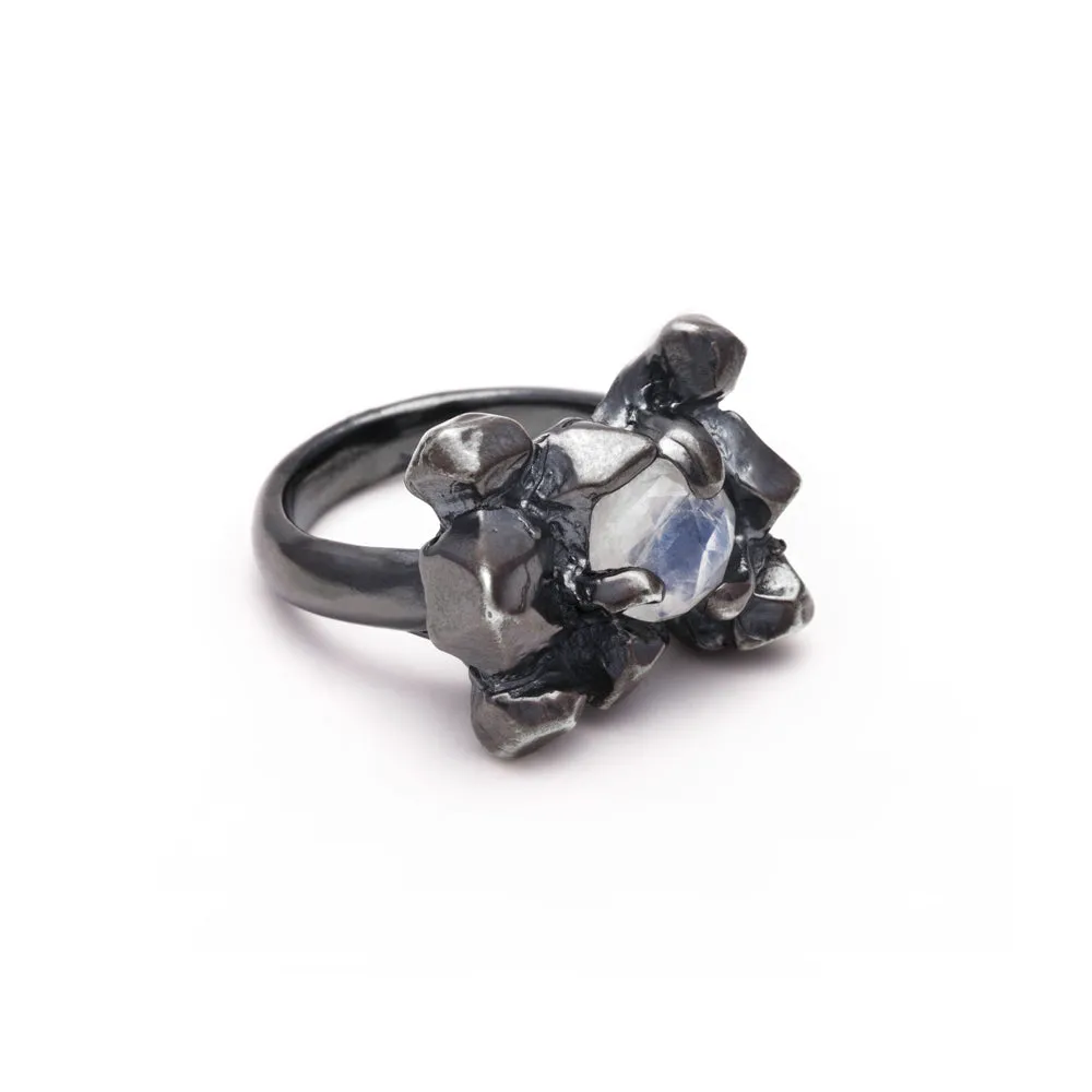 ELIXIR COCKTAIL RING | MOONSTONE
