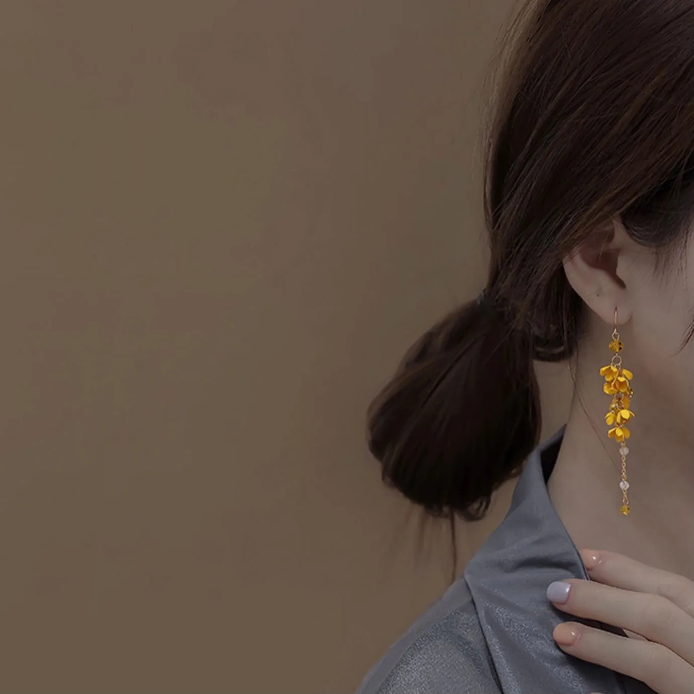 Flower Dangle Earrings
