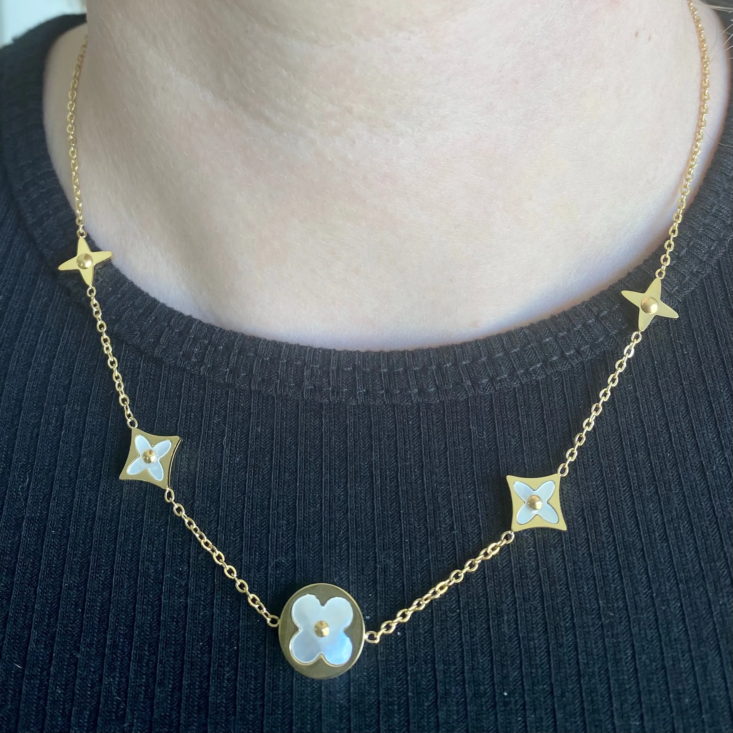 Four Leaf Clover Flower Necklace - Gold and Rose Gold