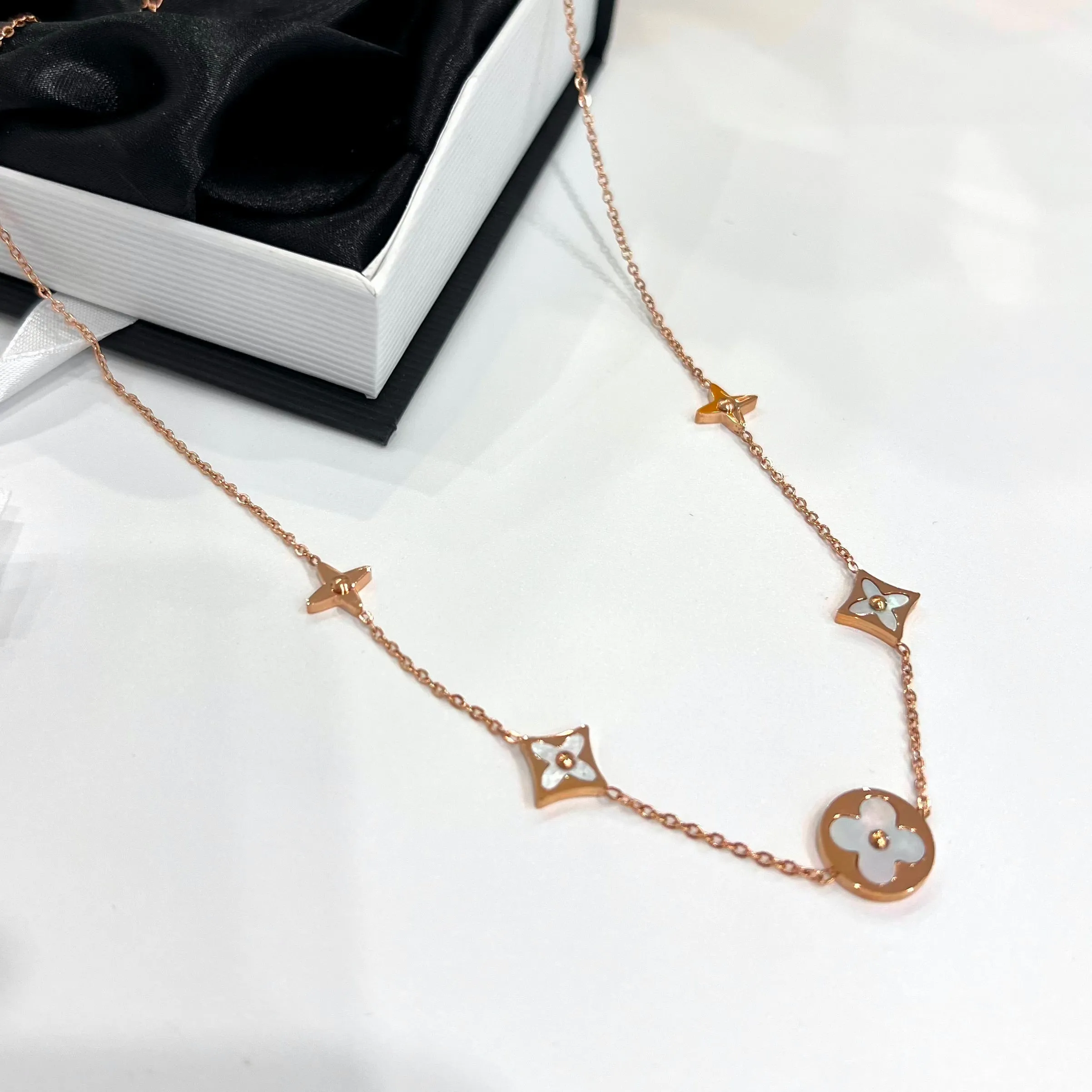 Four Leaf Clover Flower Necklace - Gold and Rose Gold