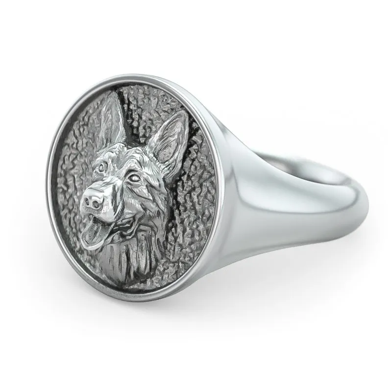 German Shepherd Classic Round Signet Ring