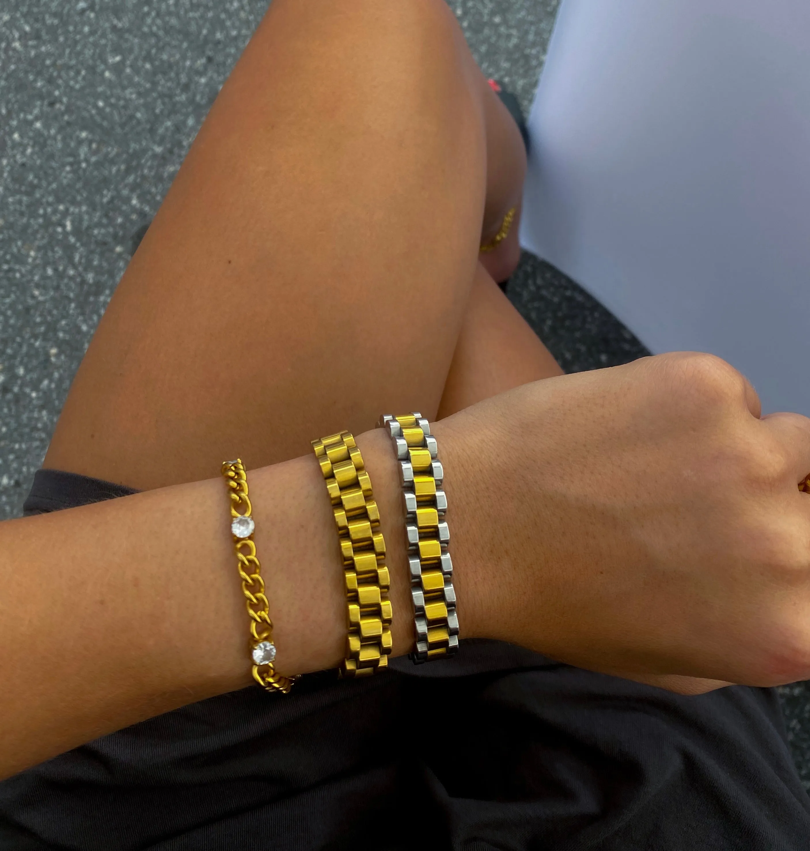 GOLD   DIAMOND CHAIN BRACELET