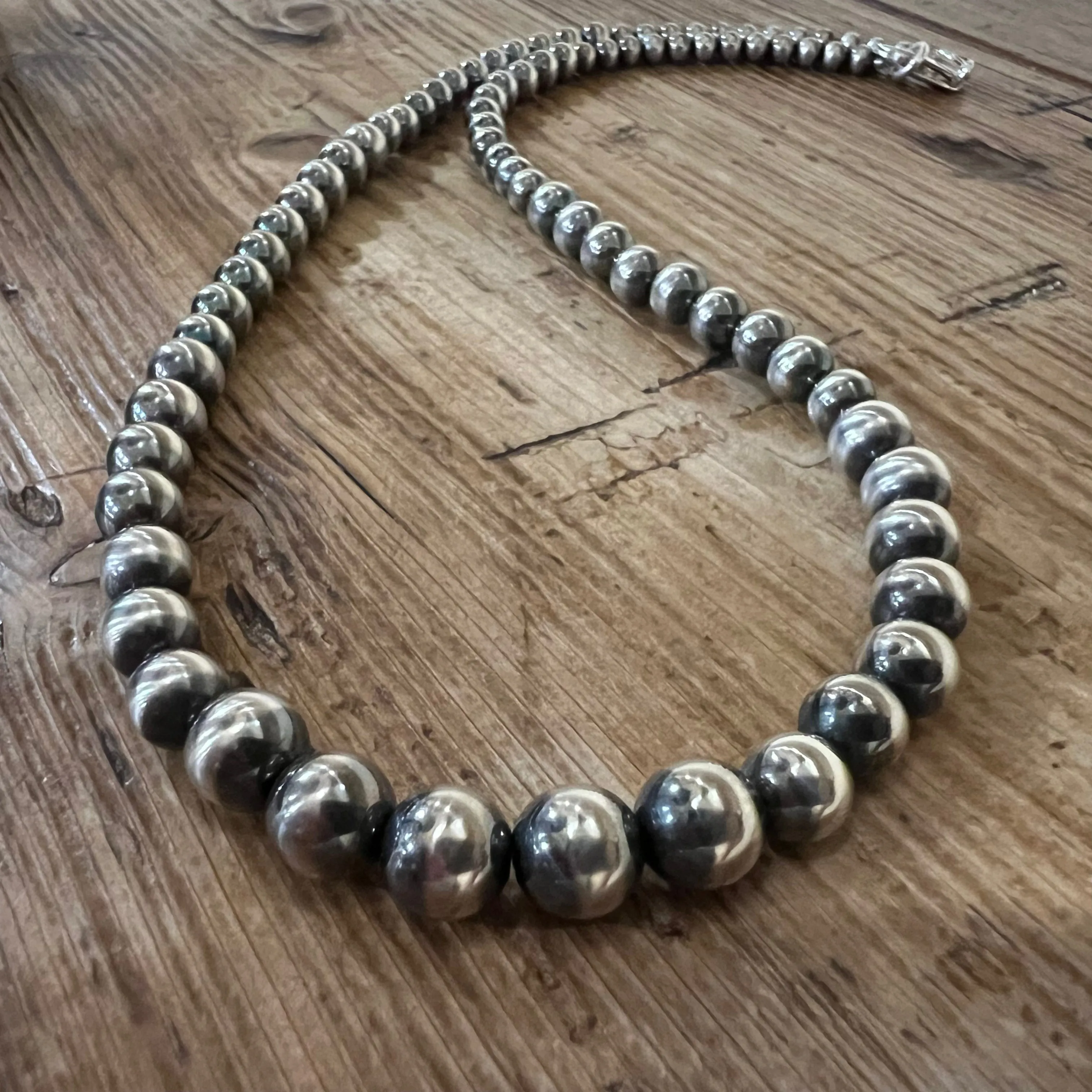 Graduated Navajo Pearl Necklace