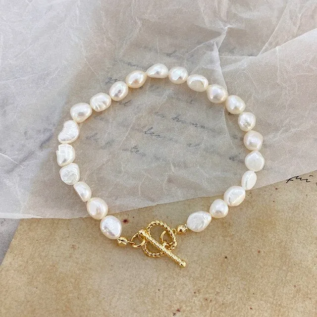 HUANZHI 1 Korean New Round Buckle Heart-shaped Natural Pearl Gold Plating Bracelets for Women Girls Party Jewelry Gifts