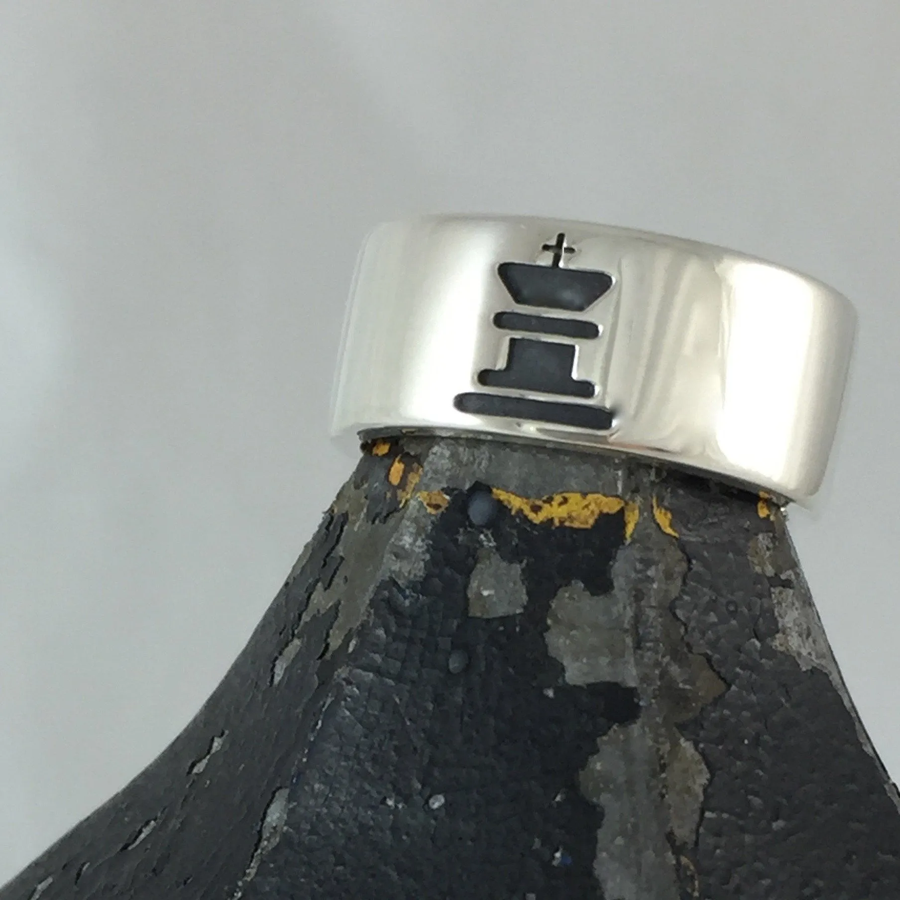 King Queen Custom Made His and Her Rings