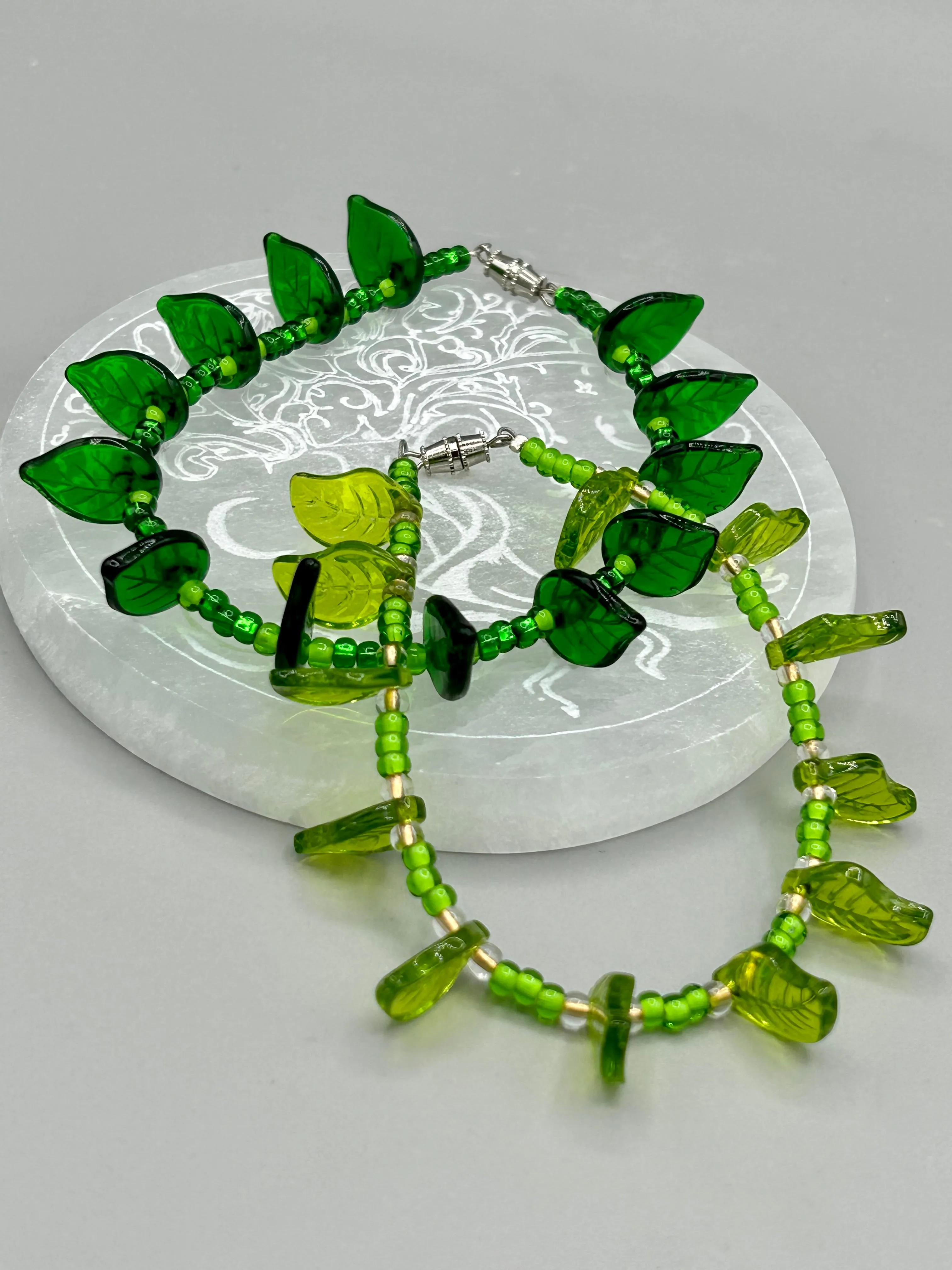 Light Green Glass Leaf Beaded Earrings, Nature Inspired, Summer Jewelry, Hippie Vibes