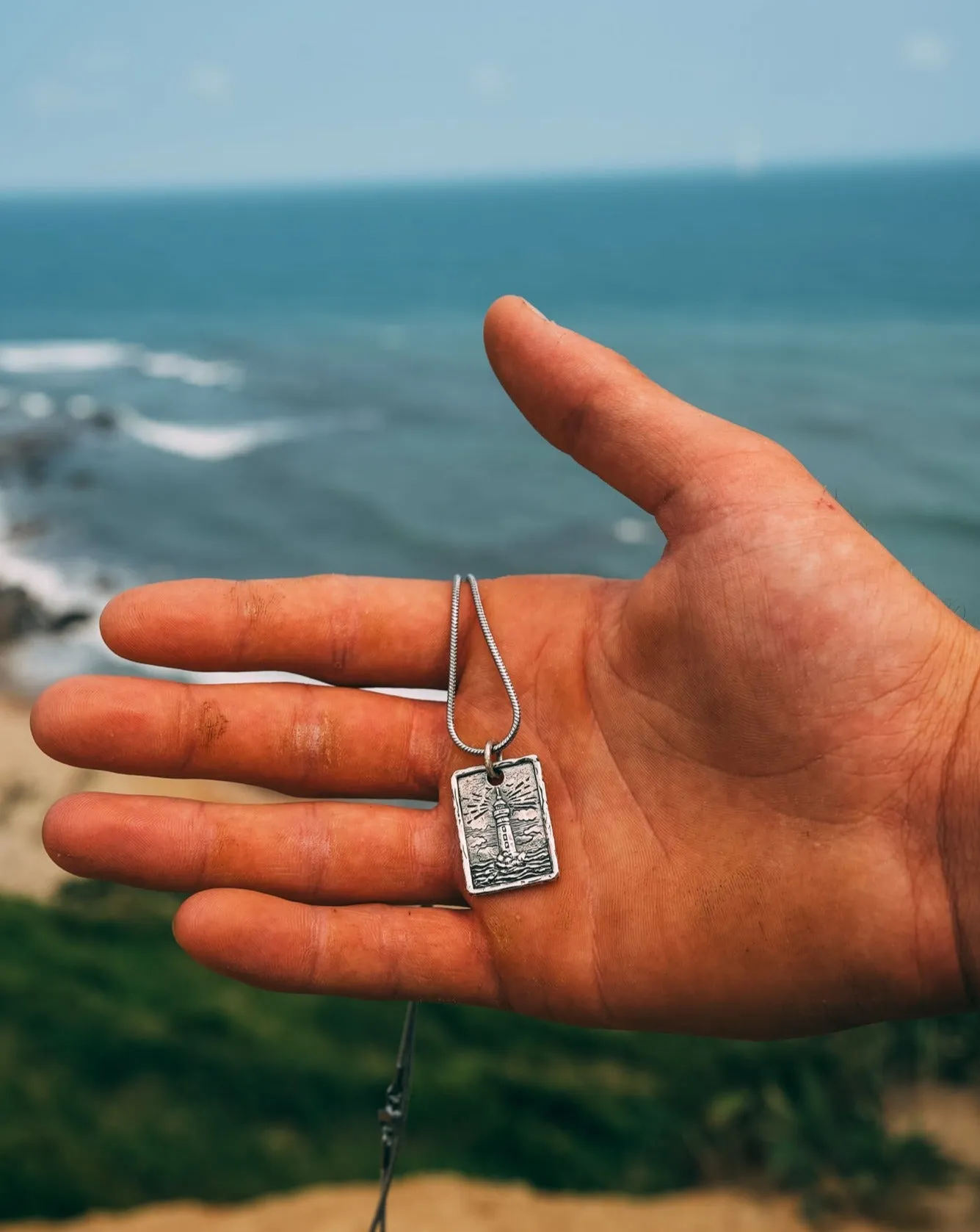 Lighthouse Chain