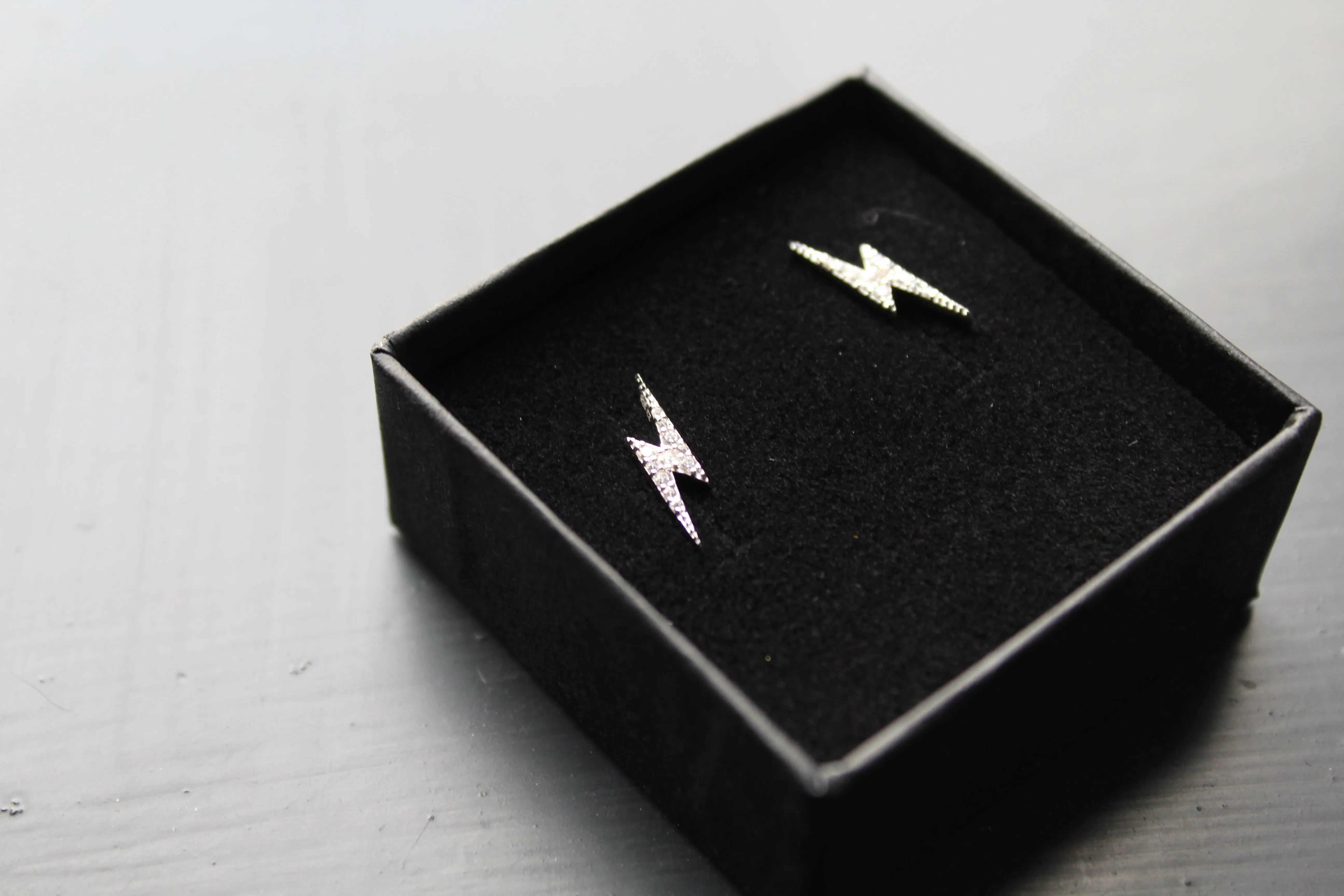 Lightning Bolt Stud
