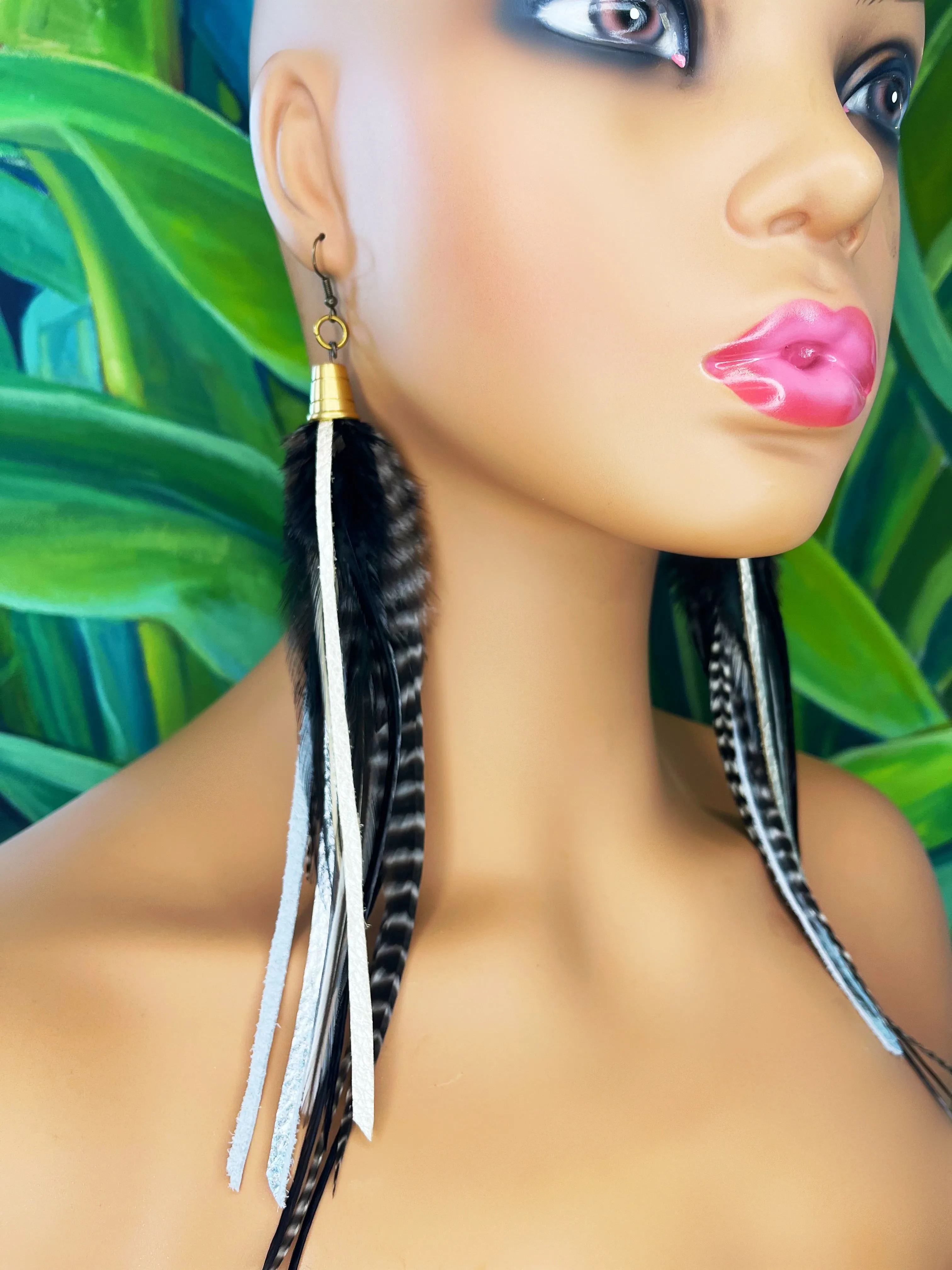 Long Feather & Leather Earrings with Bronze Pendant - Midnight Metallic