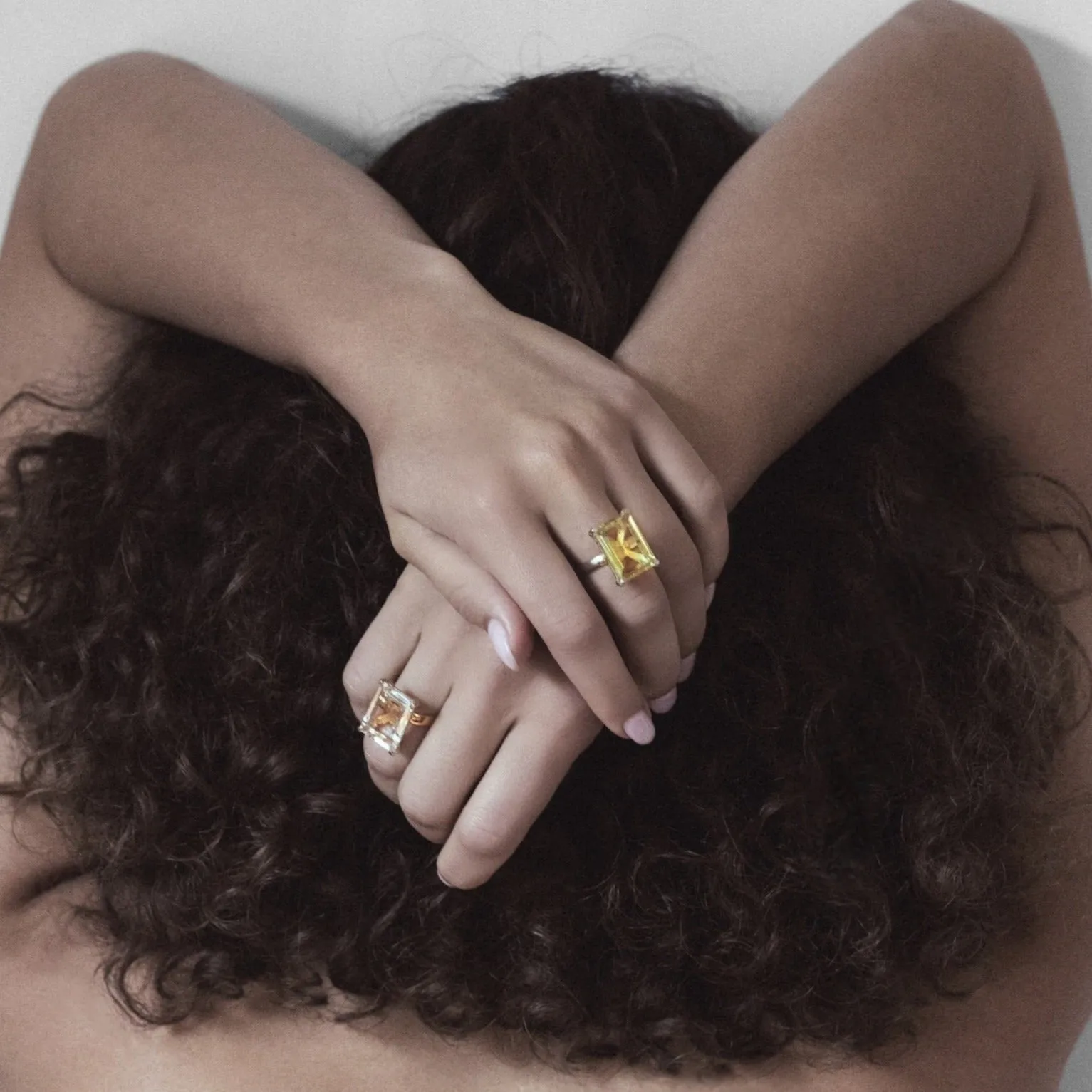 Lucent Lemon Quartz Ring