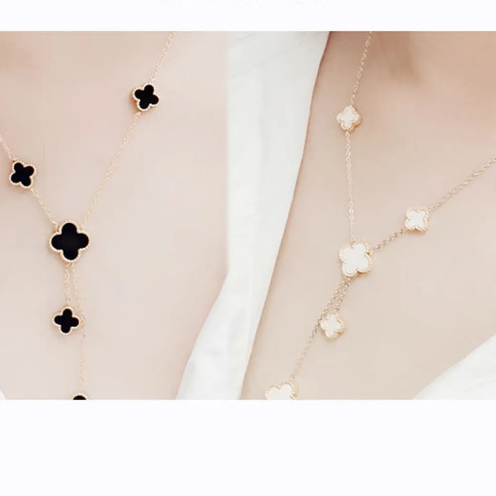Lucky Floral Black and White Double Sides Necklaces