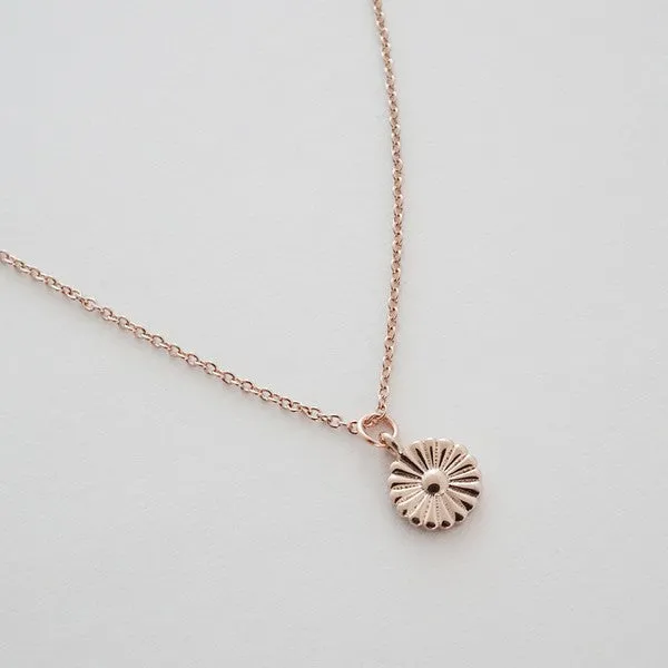 Magic Charm Daisy Necklace