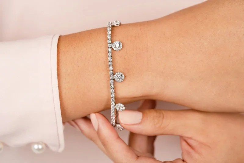 Midnight Dreams Diamond Charm Diamond Bracelet with 4.35 ct.(finished) 1mm, 2.4mm, 3.7mm