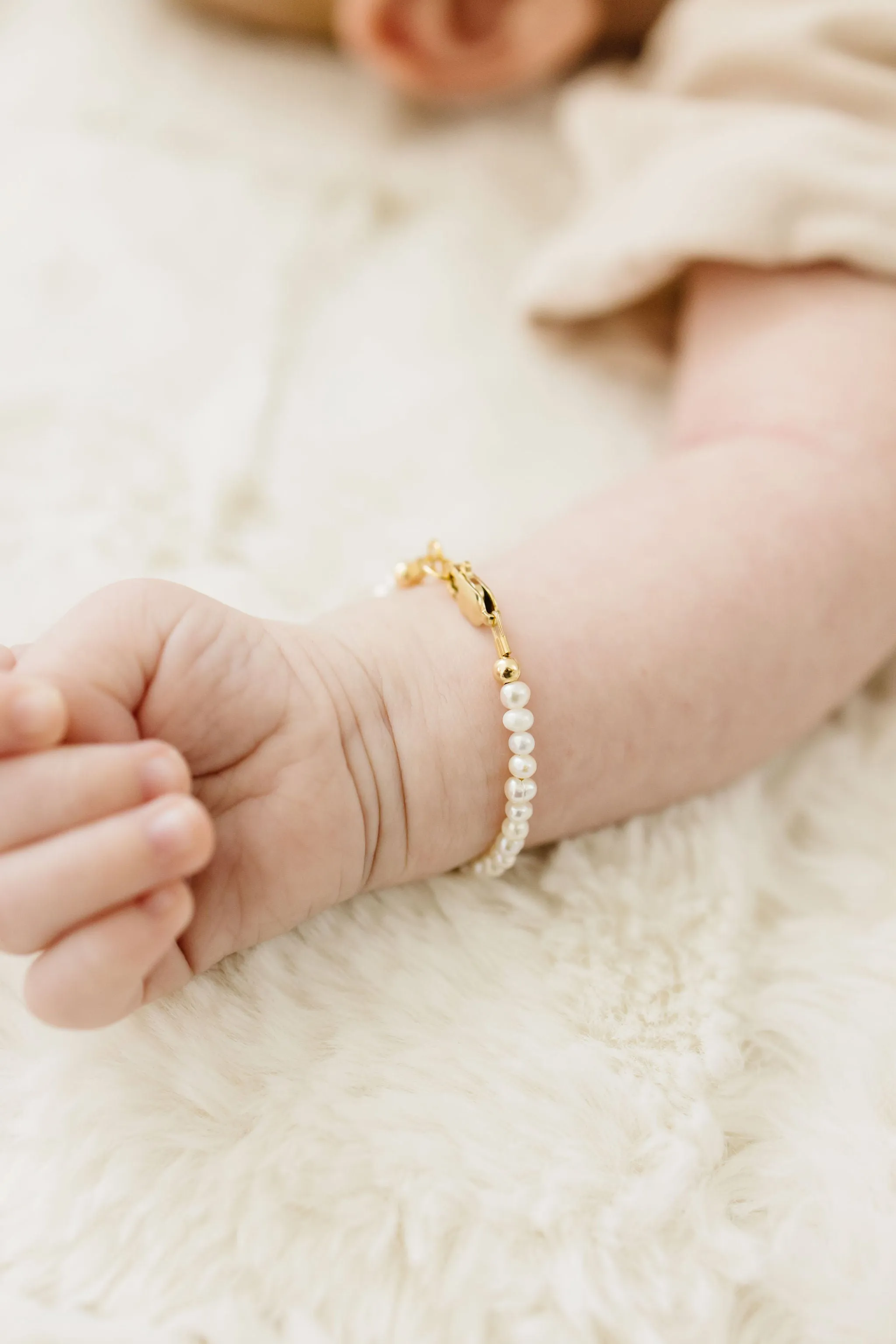 Mini Freshwater Pearl Bracelet (2MM beads) (PINNERS)