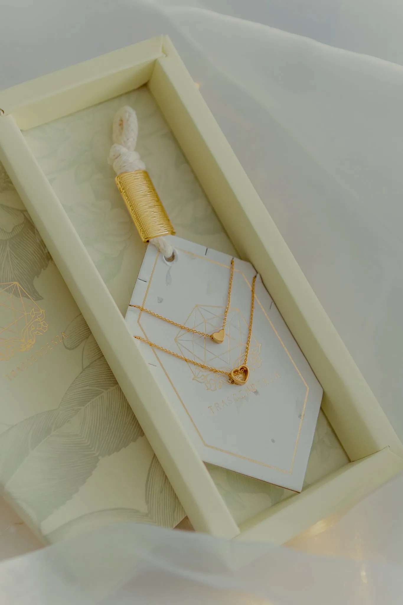 Mother & Daughter Bond Necklaces Pact