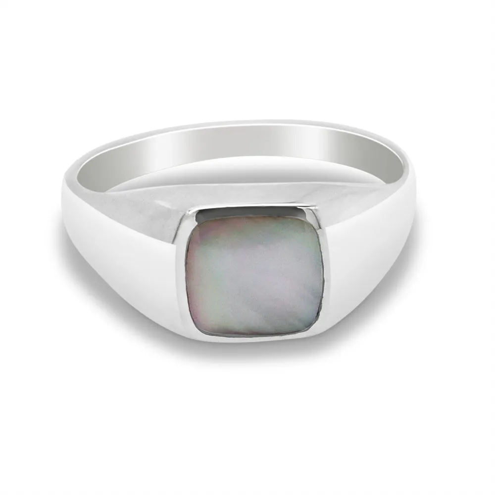 Mother of Pearl Rounded Signet Ring