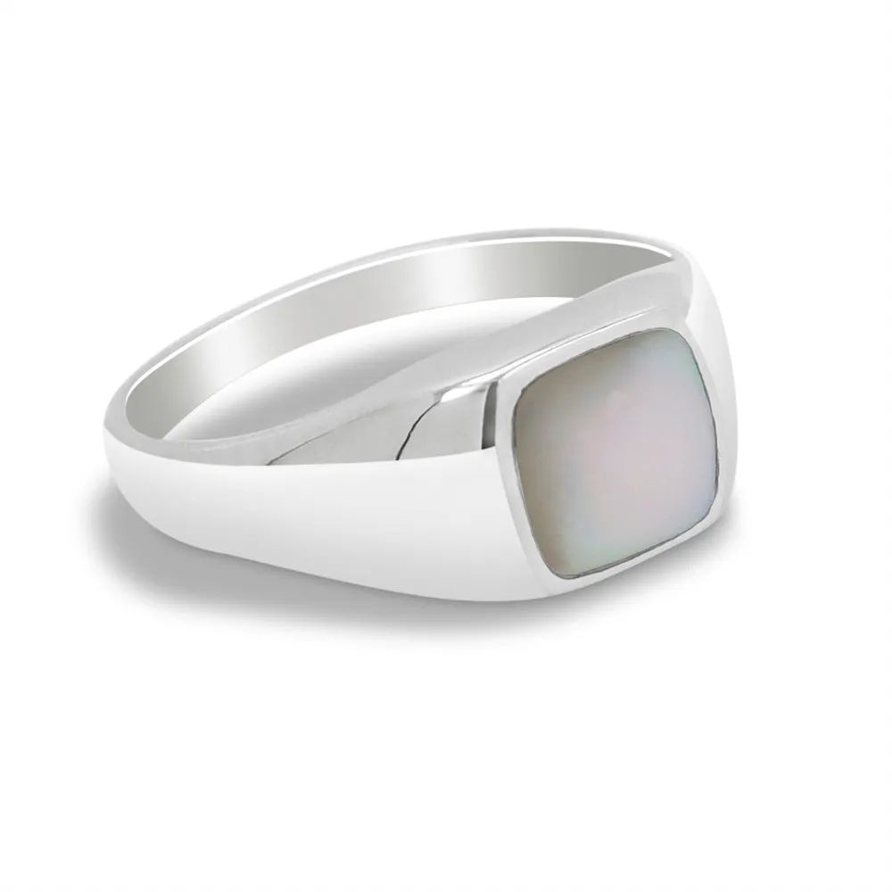 Mother of Pearl Rounded Signet Ring