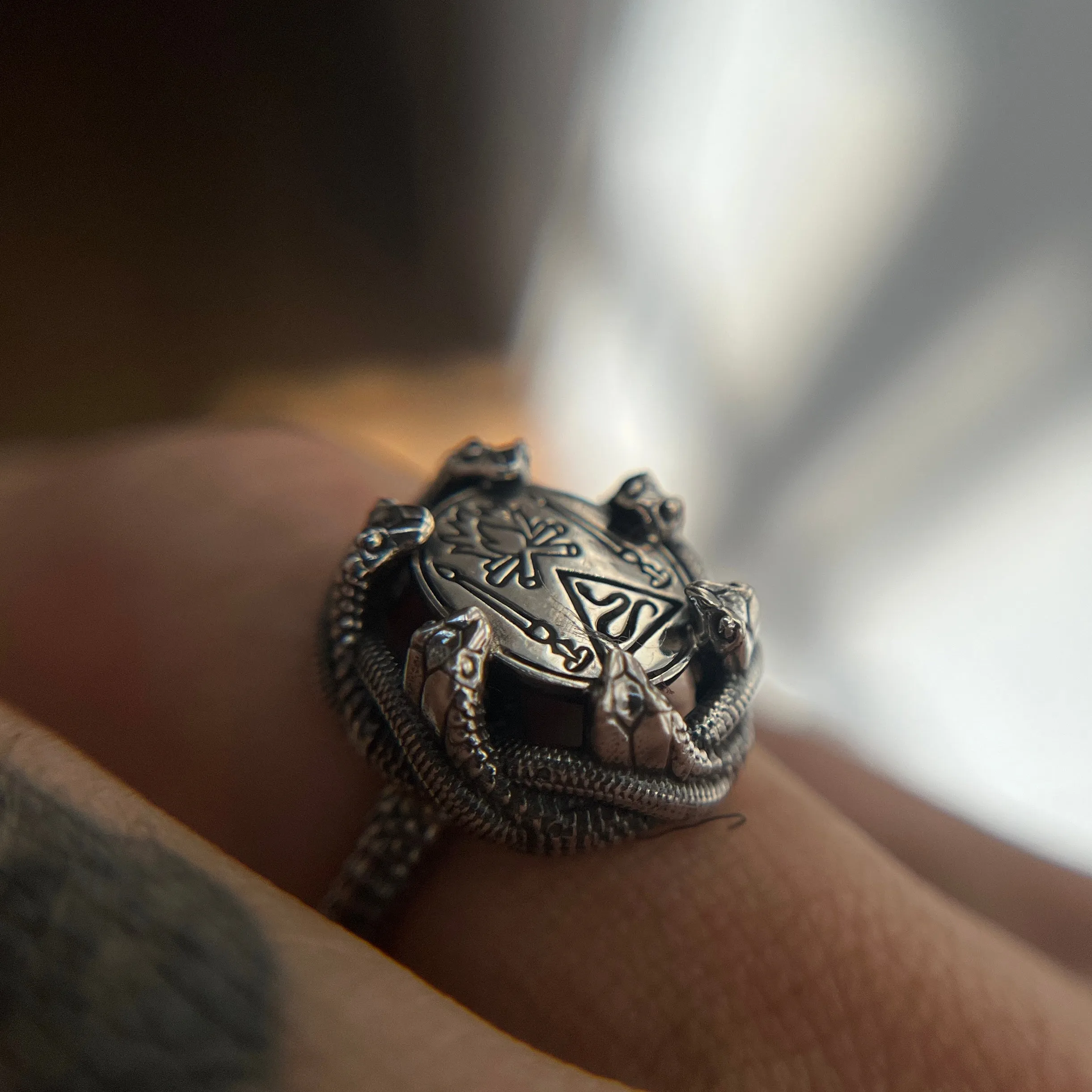 Nagini Altar ring