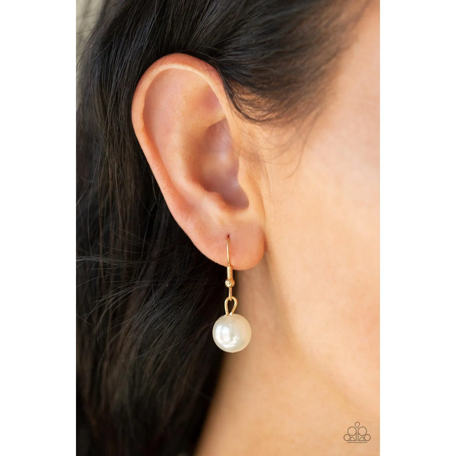 Paparazzi Social Hour - Gold Necklace & Earrings Set