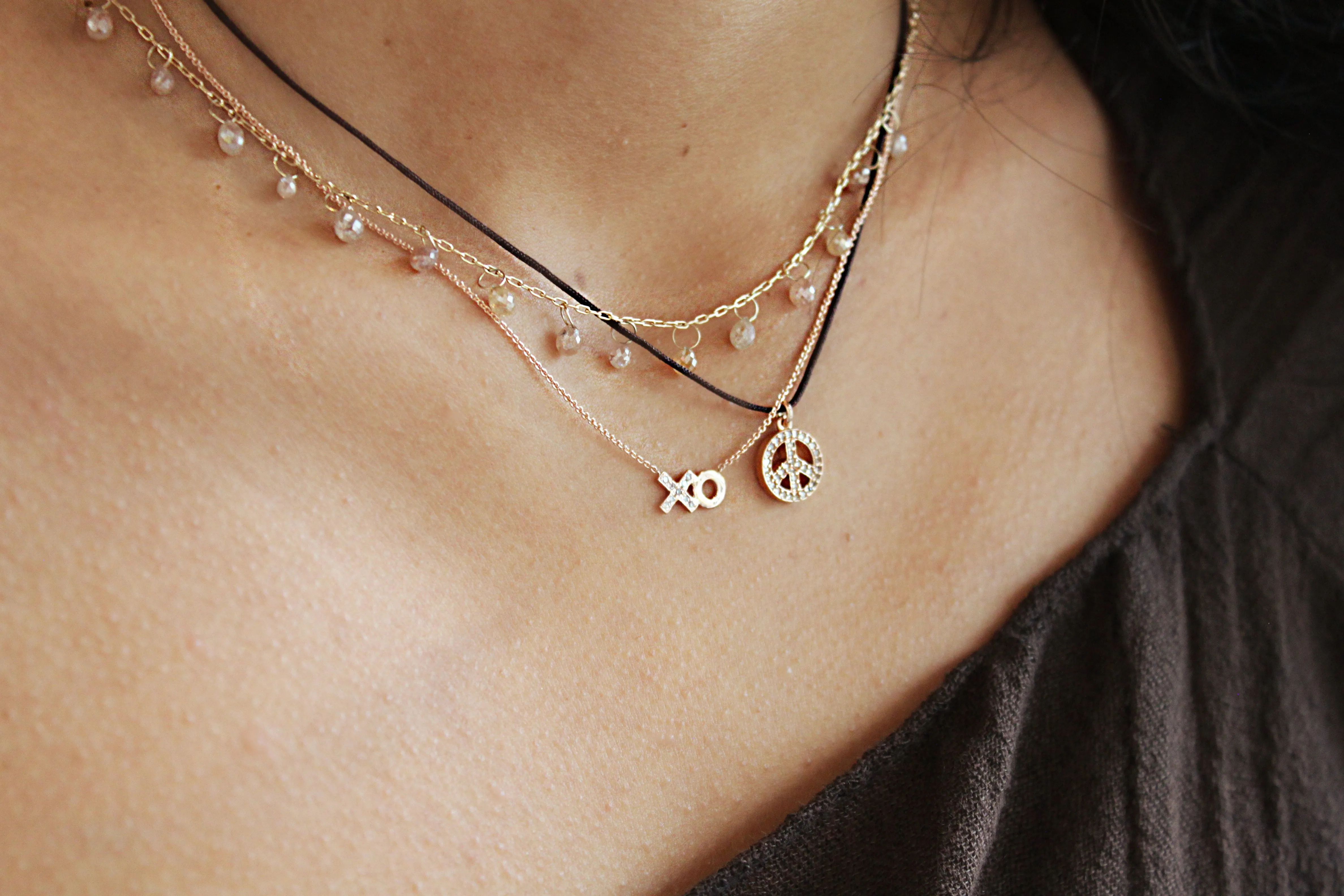 PAVE DIAMOND ROSE GOLD "XO" NECKLACE
