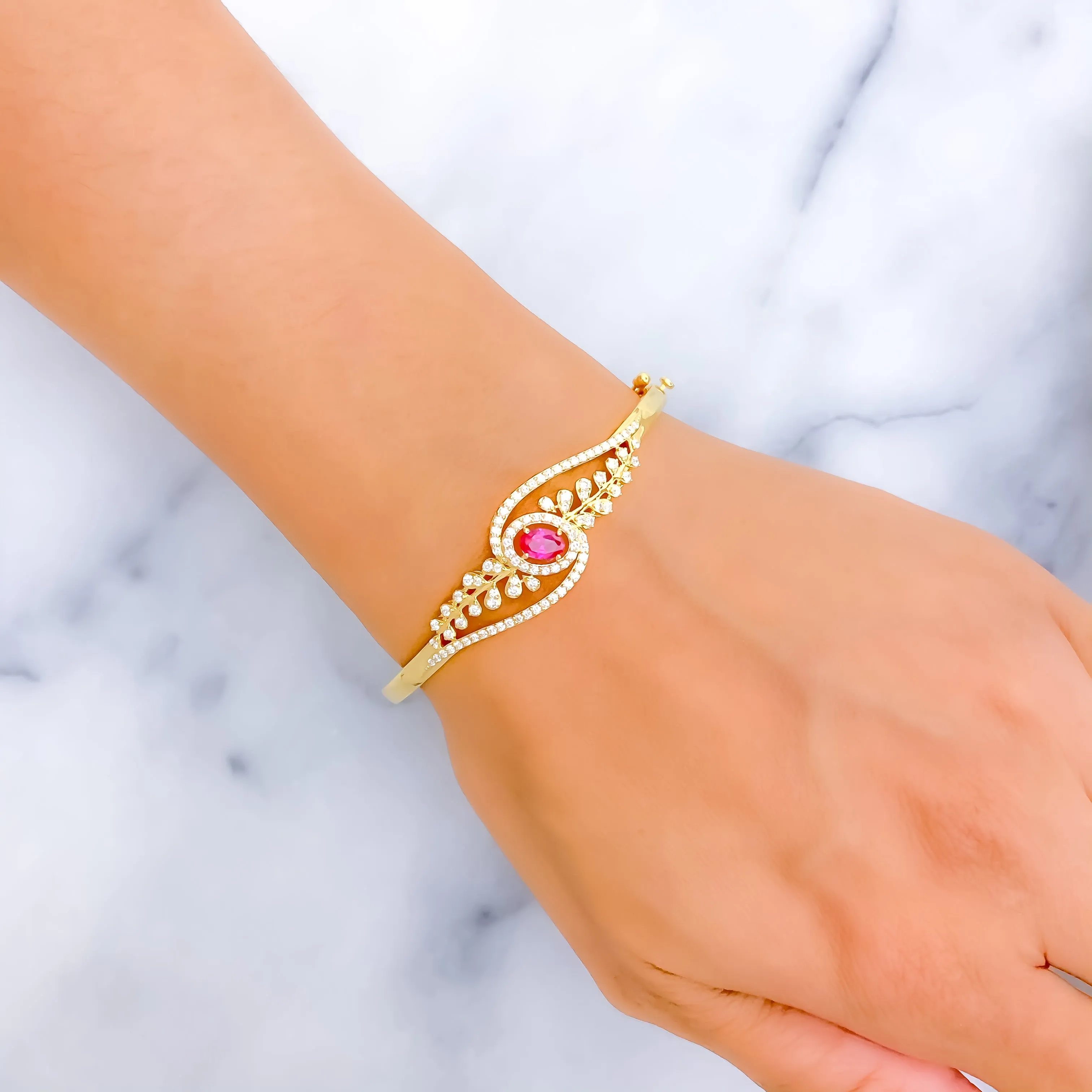 Priceless Floral Vine Diamond   18k Gold Bangle Bracelet