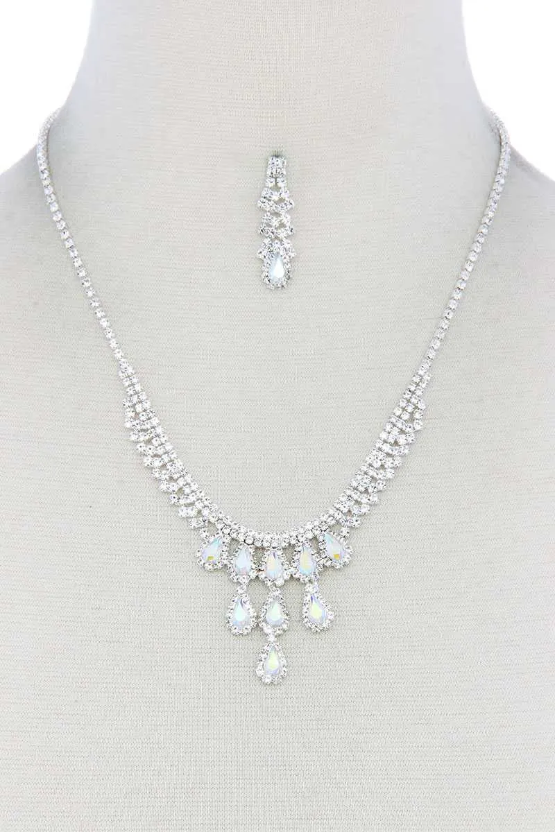 Rhinestone Teardrop Shape Necklace