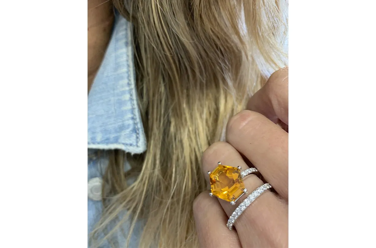 Ring 18kt Gold Hexagon Citrine & Diamonds
