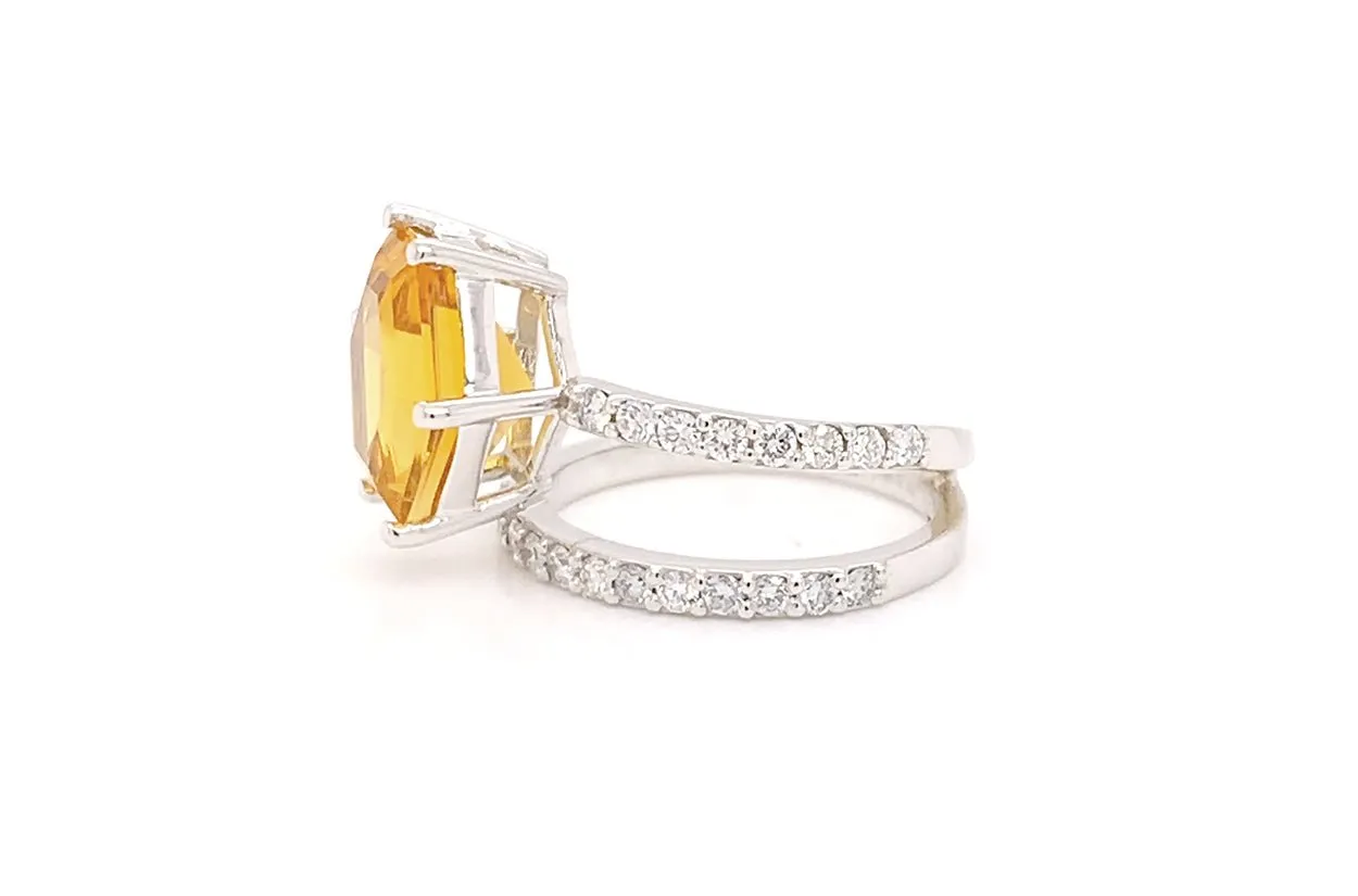 Ring 18kt Gold Hexagon Citrine & Diamonds
