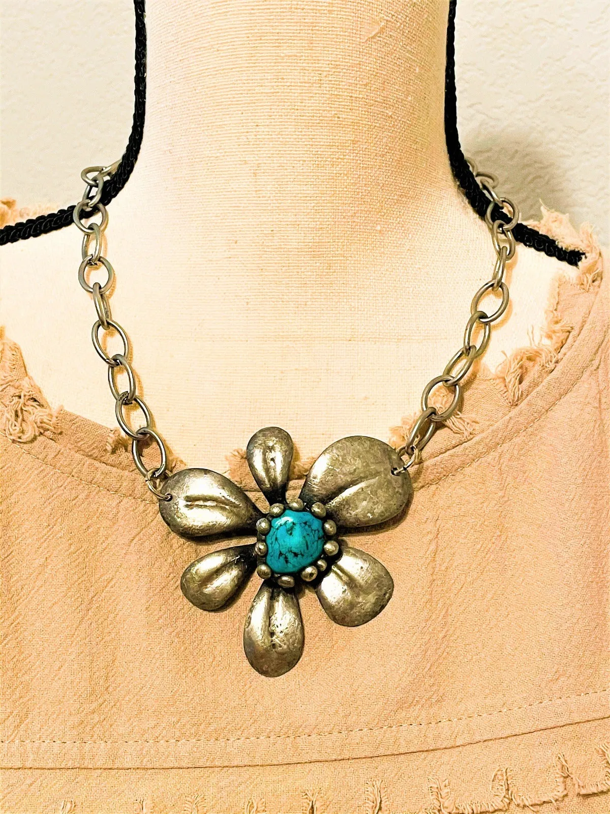 Simply Irresistible Flower Necklaces
