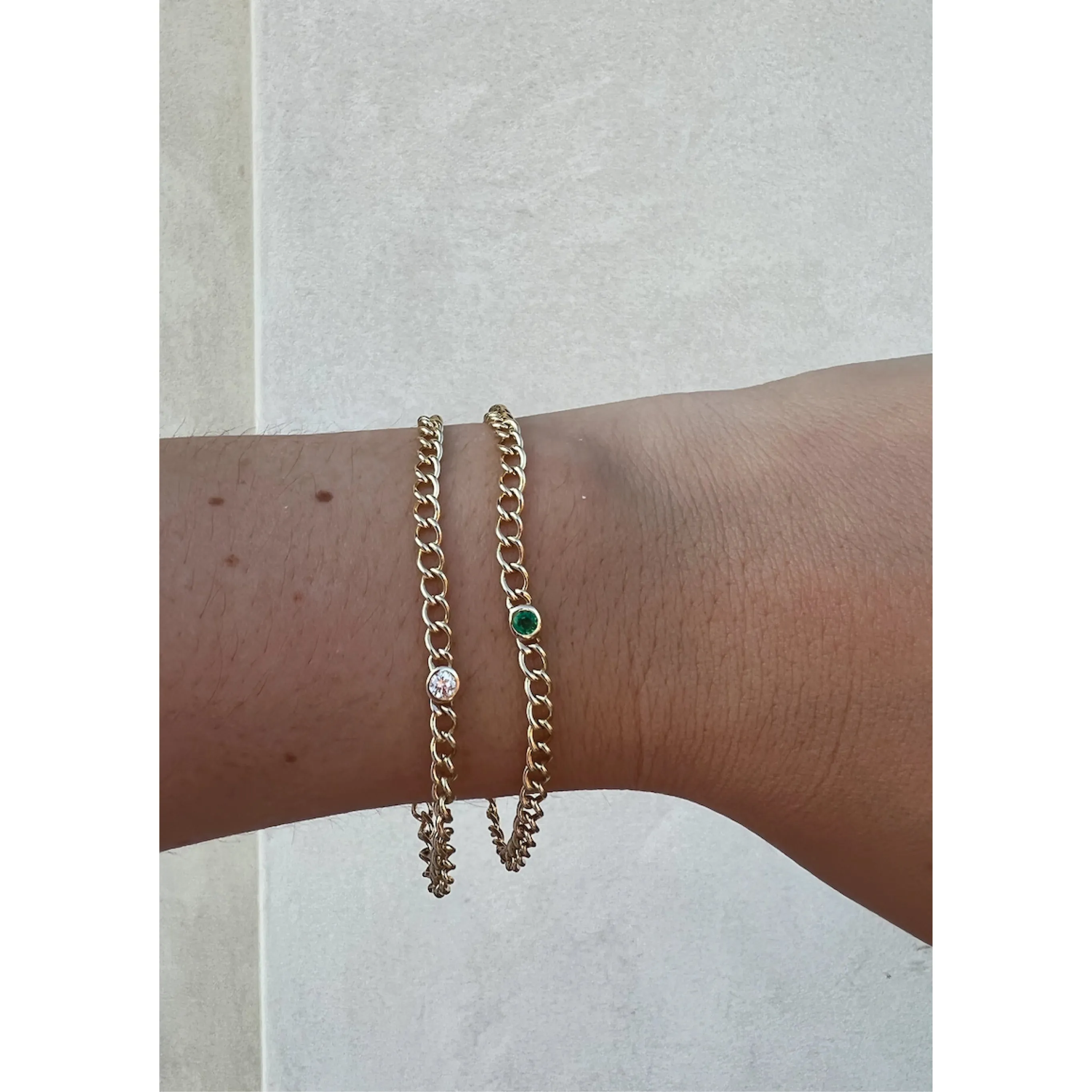 Small Curb Chain Bezel Diamond Solitaire Bracelet
