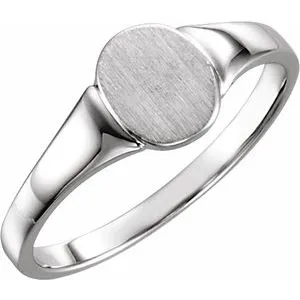 Sterling Silver 7x6 mm Oval Signet Ring Size 4
